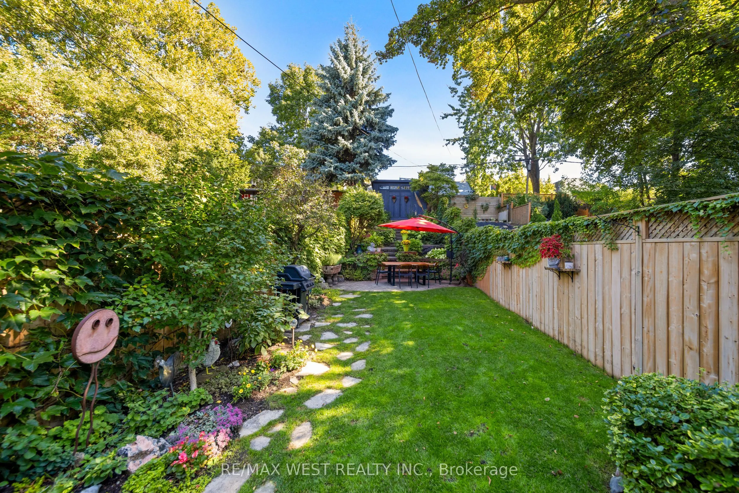 365 Indian Grove