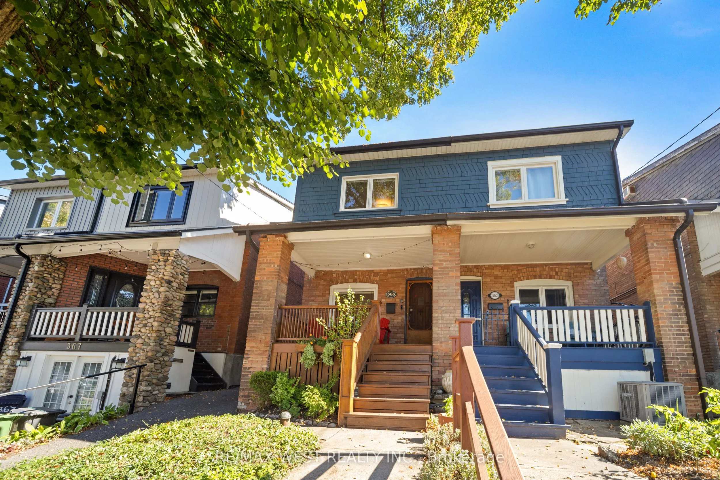 365 Indian Grove