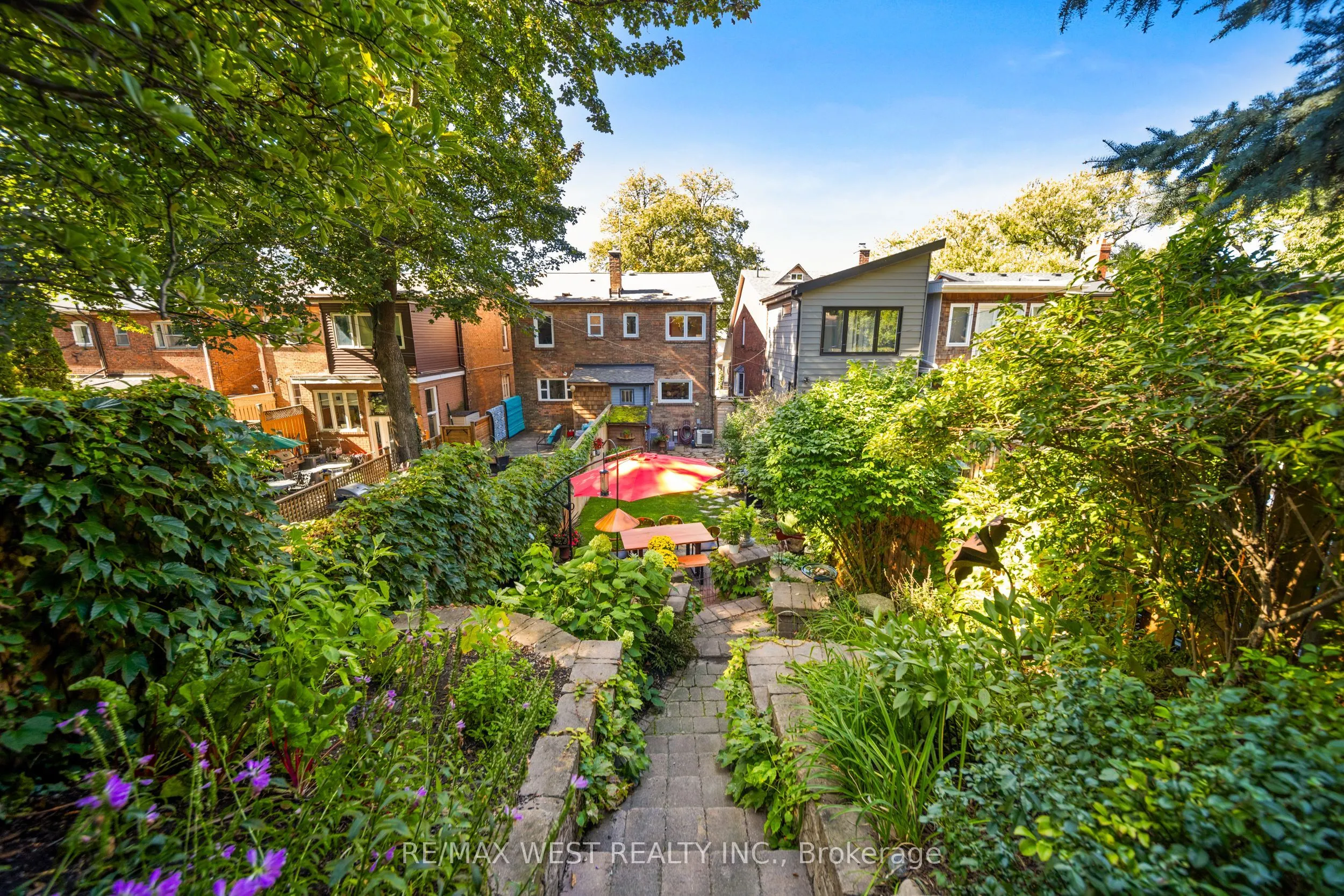 365 Indian Grove