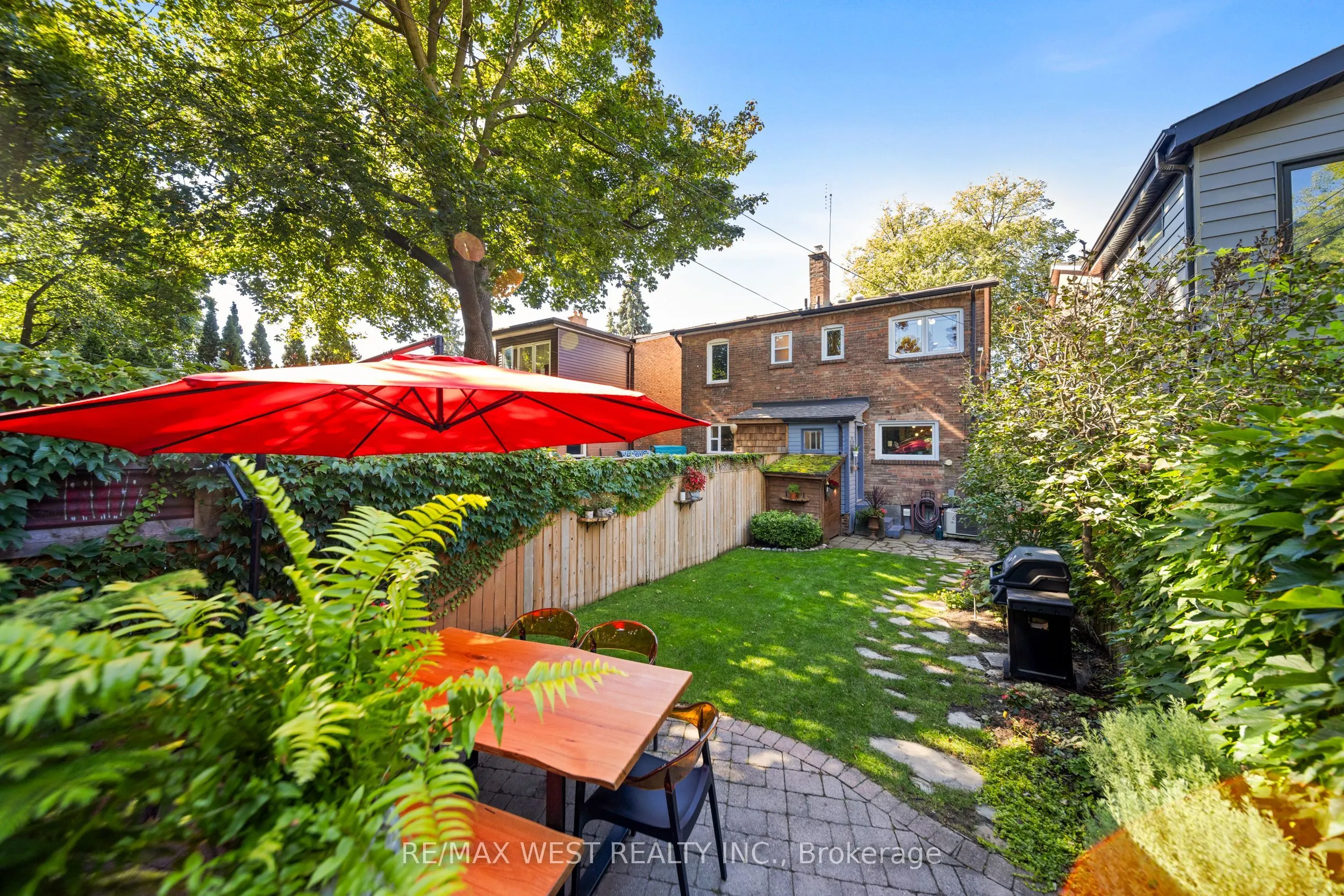 365 Indian Grove