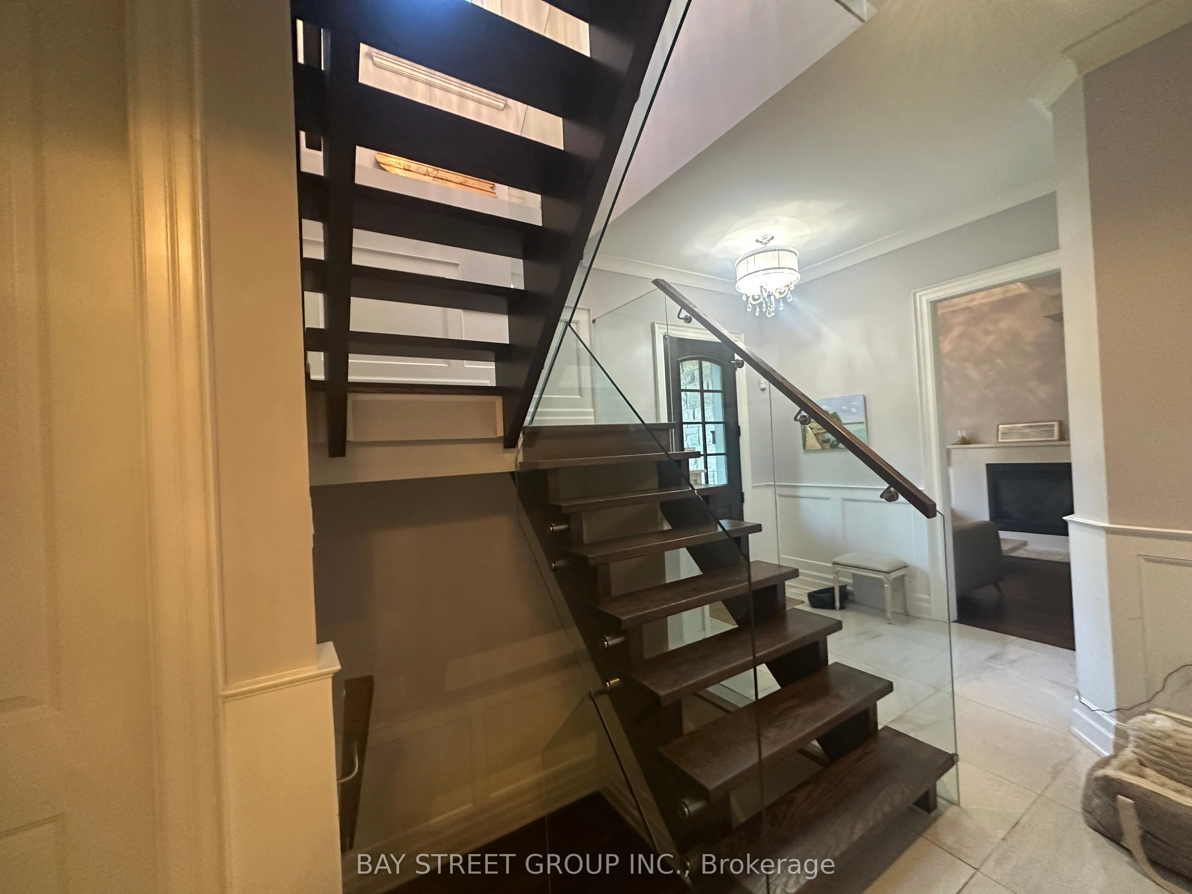 128 Thompson Avenue