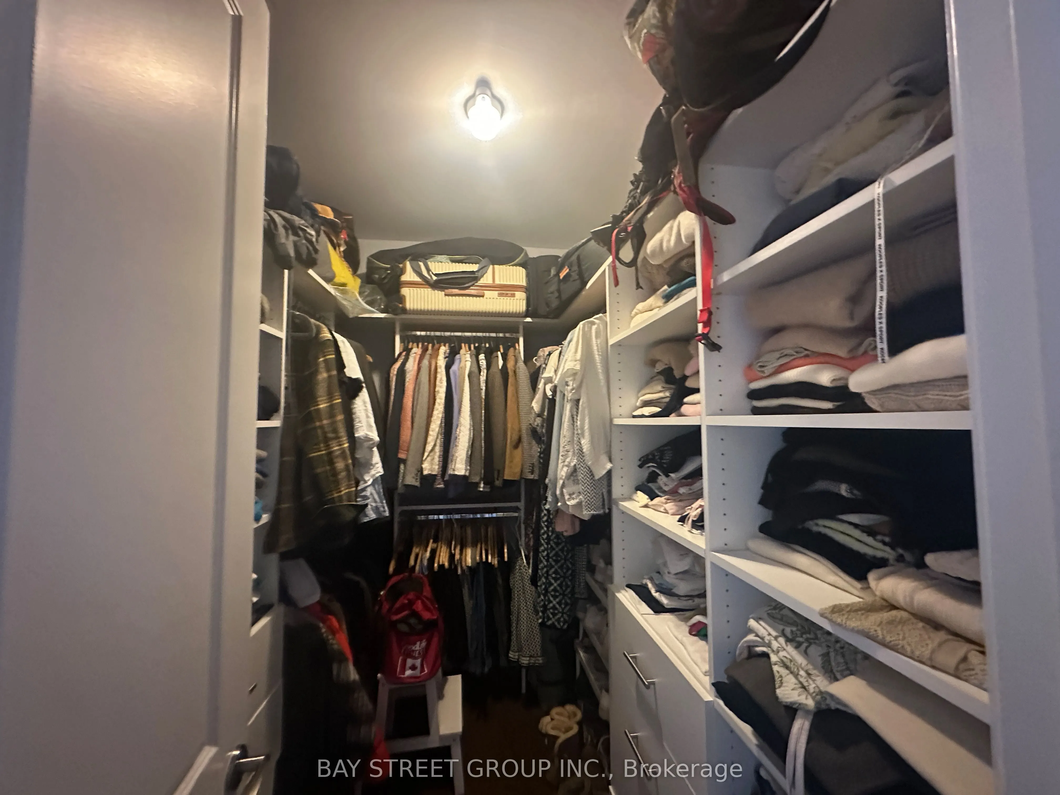 128 Thompson Avenue