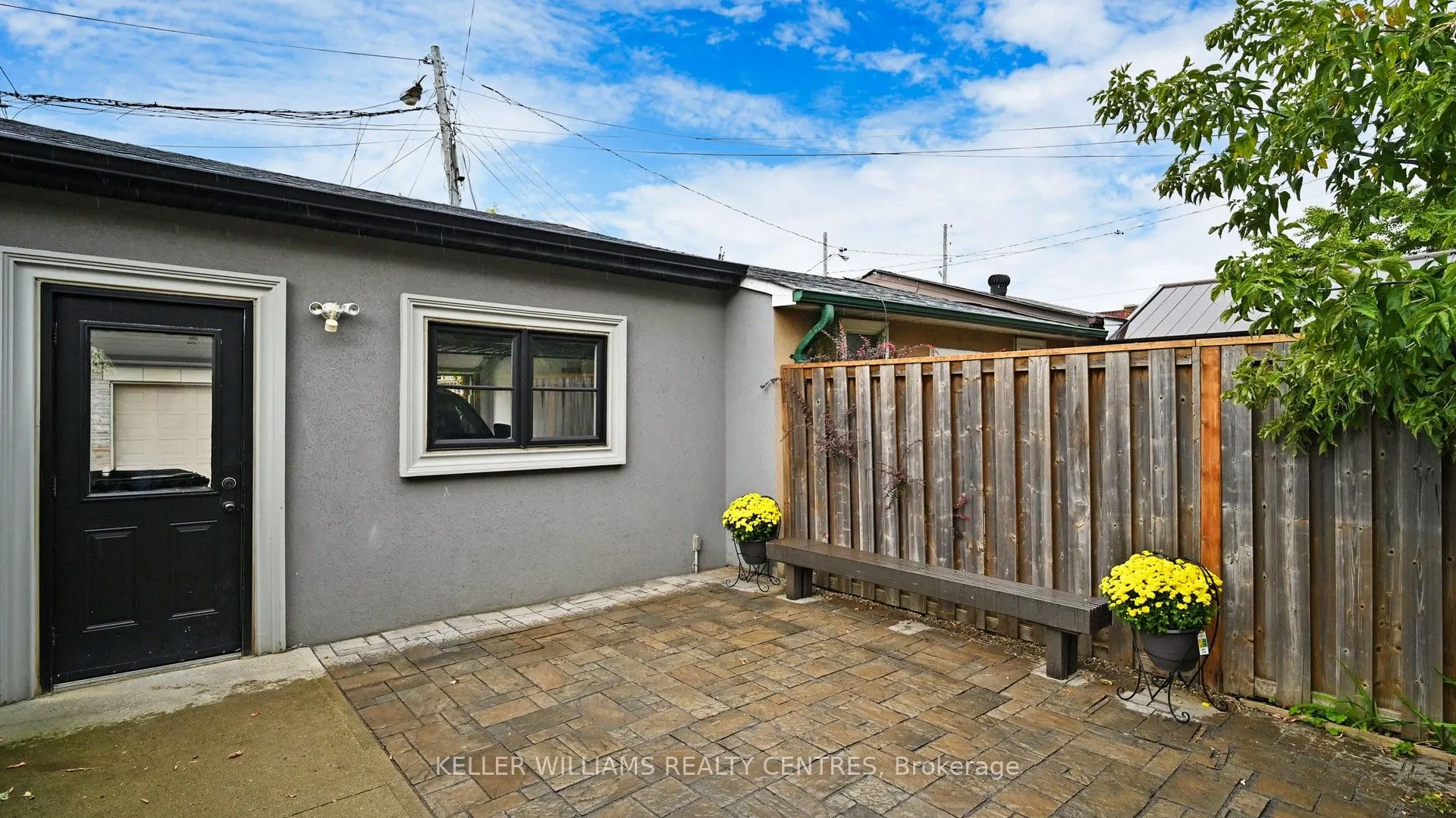 272 B Boon Avenue