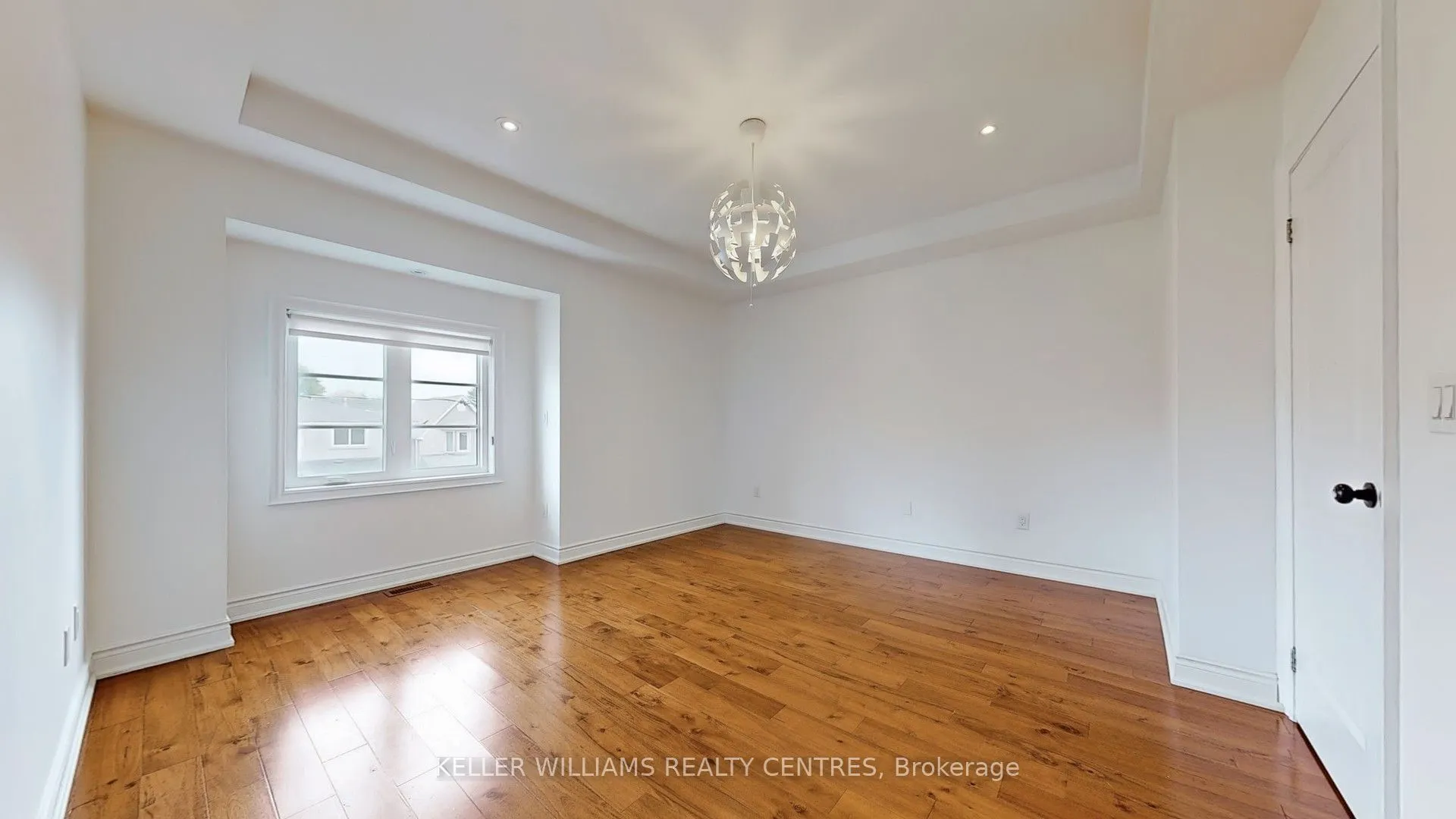 272 B Boon Avenue