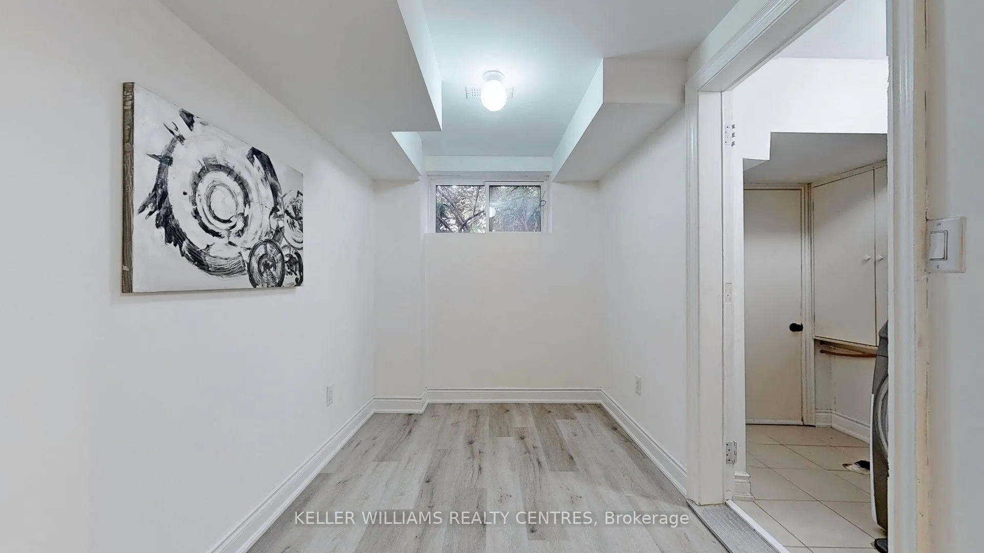 272 B Boon Avenue