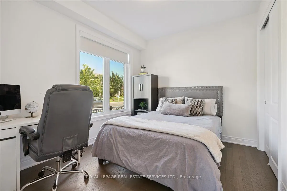 2180 Postmaster Drive