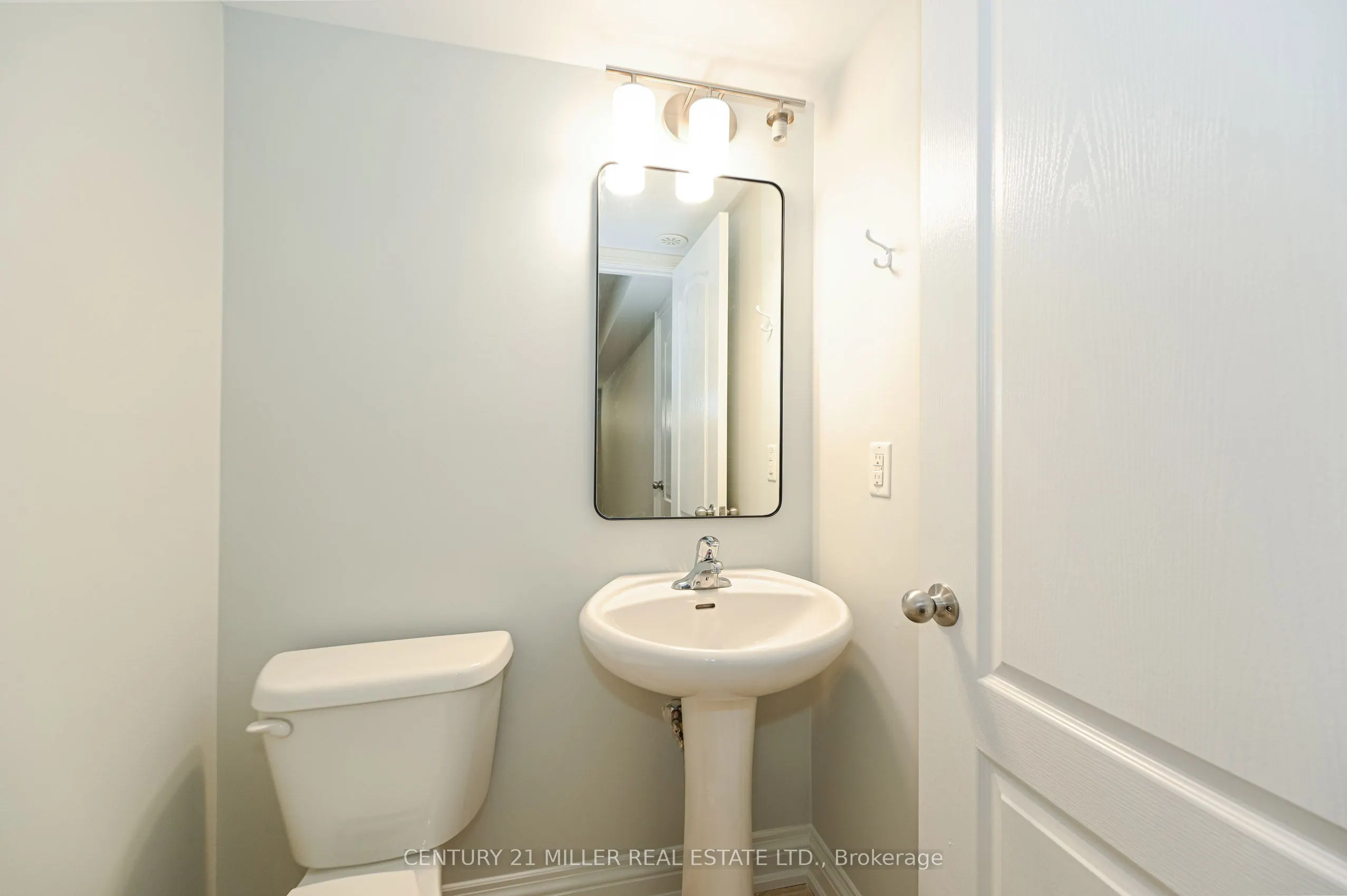 43 Hays Boulevard, #2