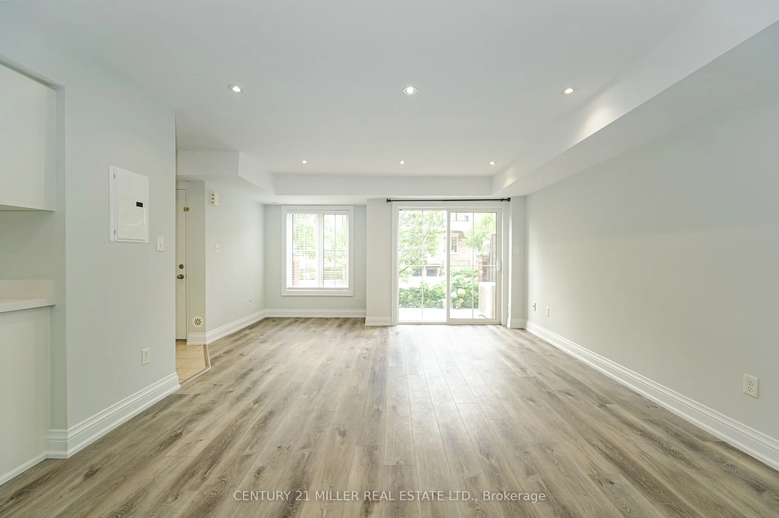 43 Hays Boulevard, #2