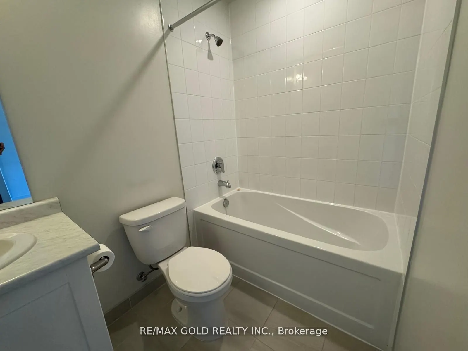 58 Sky Harbour Drive, #105