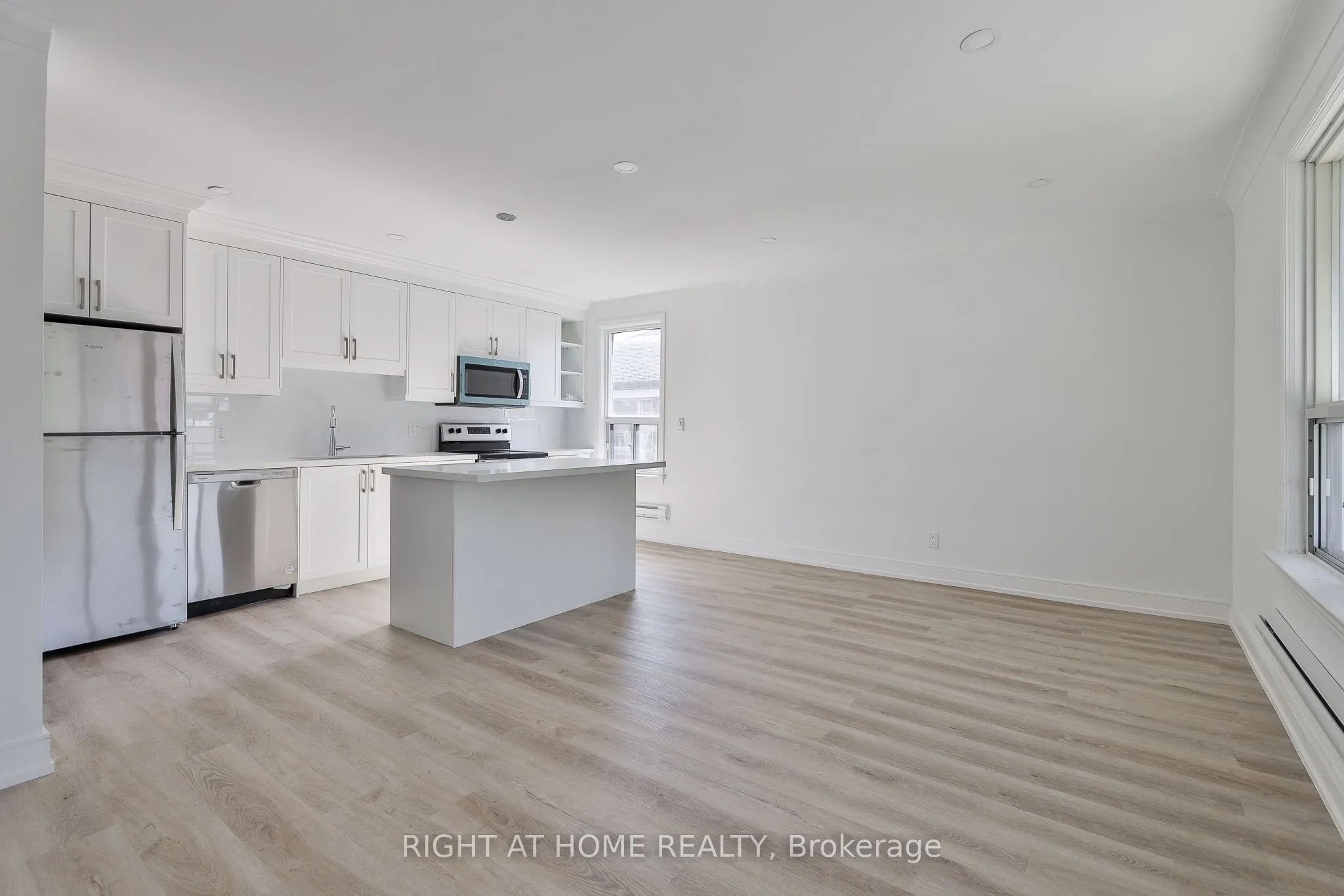 2841 Keele Street, #6