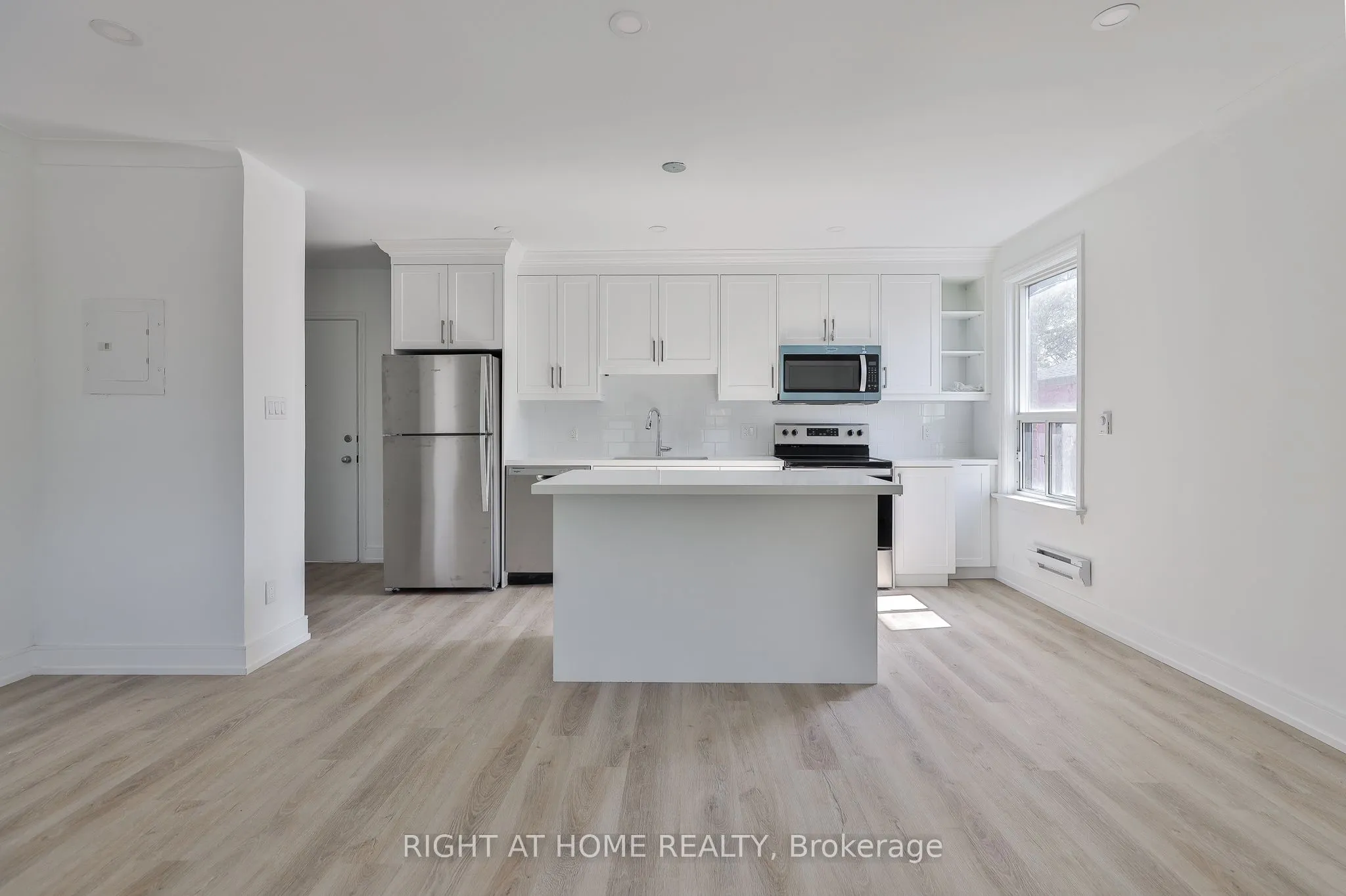 2841 Keele Street, #6