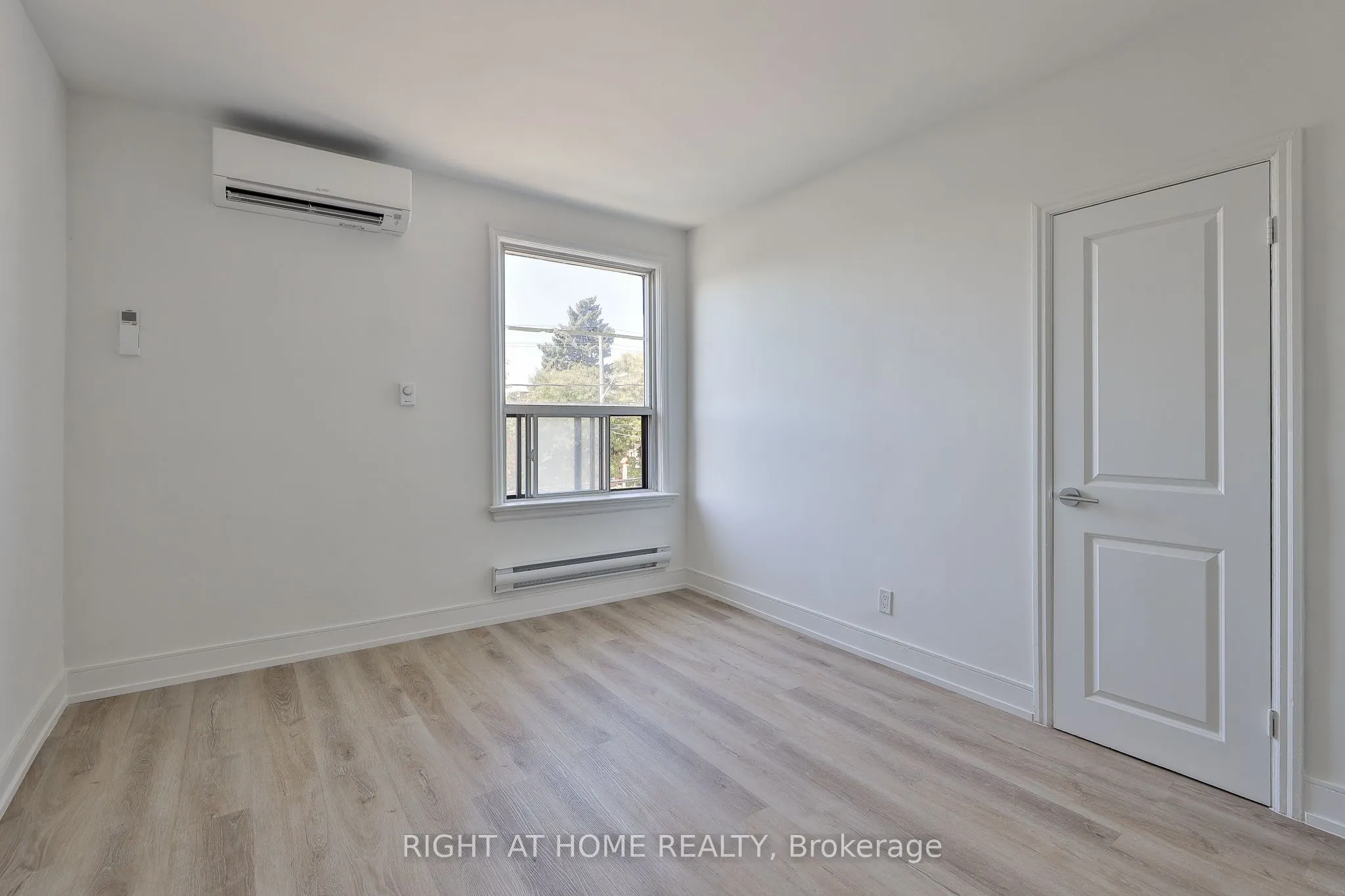 2841 Keele Street, #6