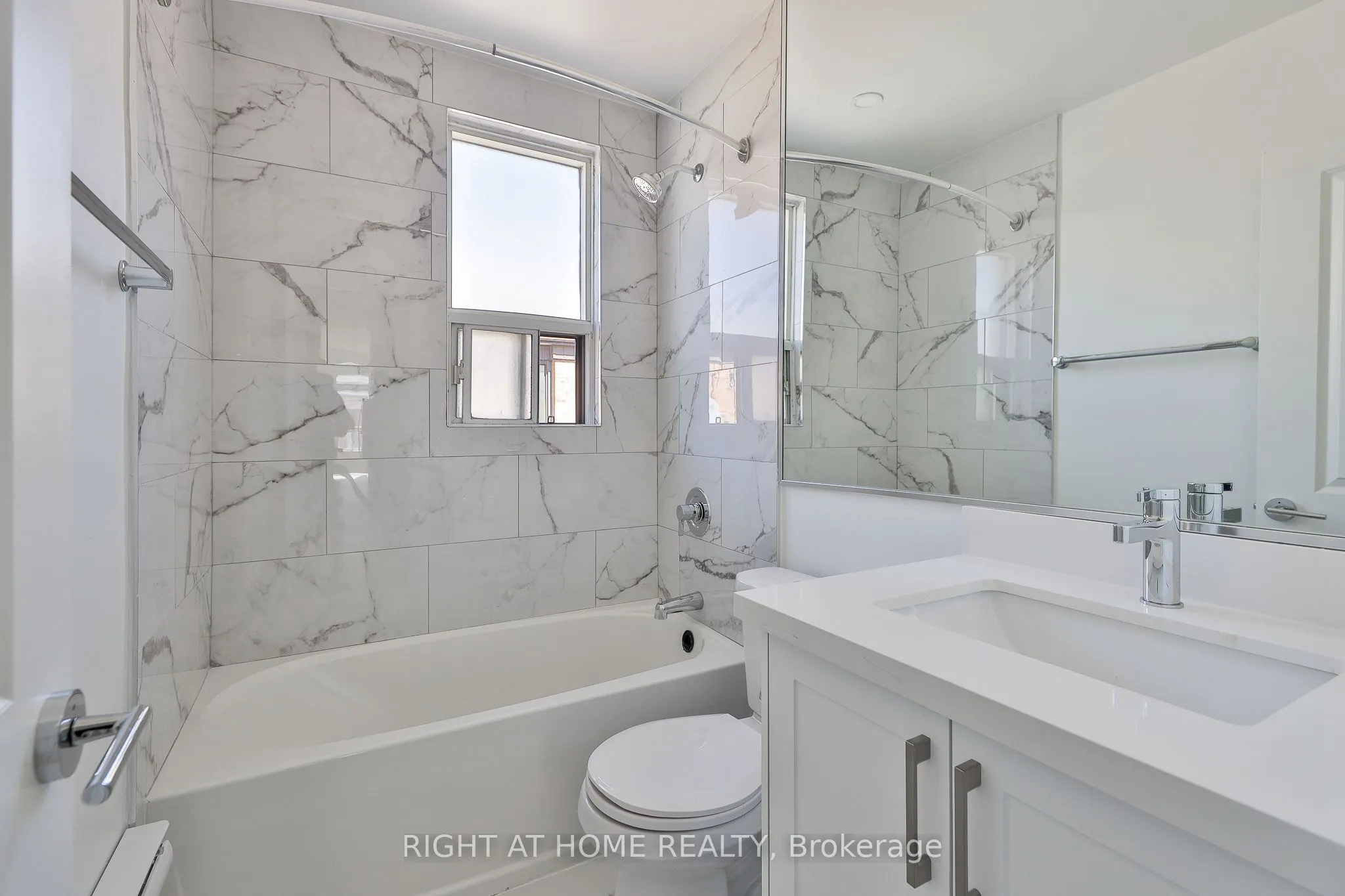 2841 Keele Street, #6