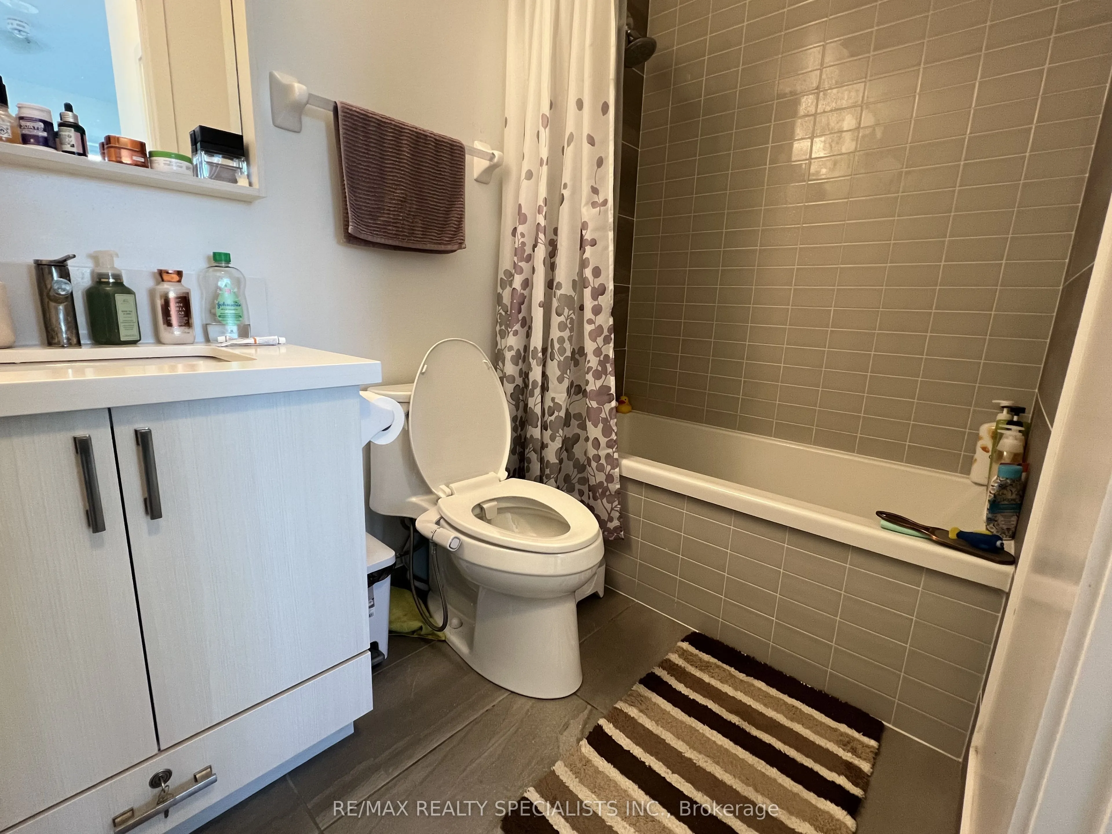 4699 Glen Erin Drive, #709