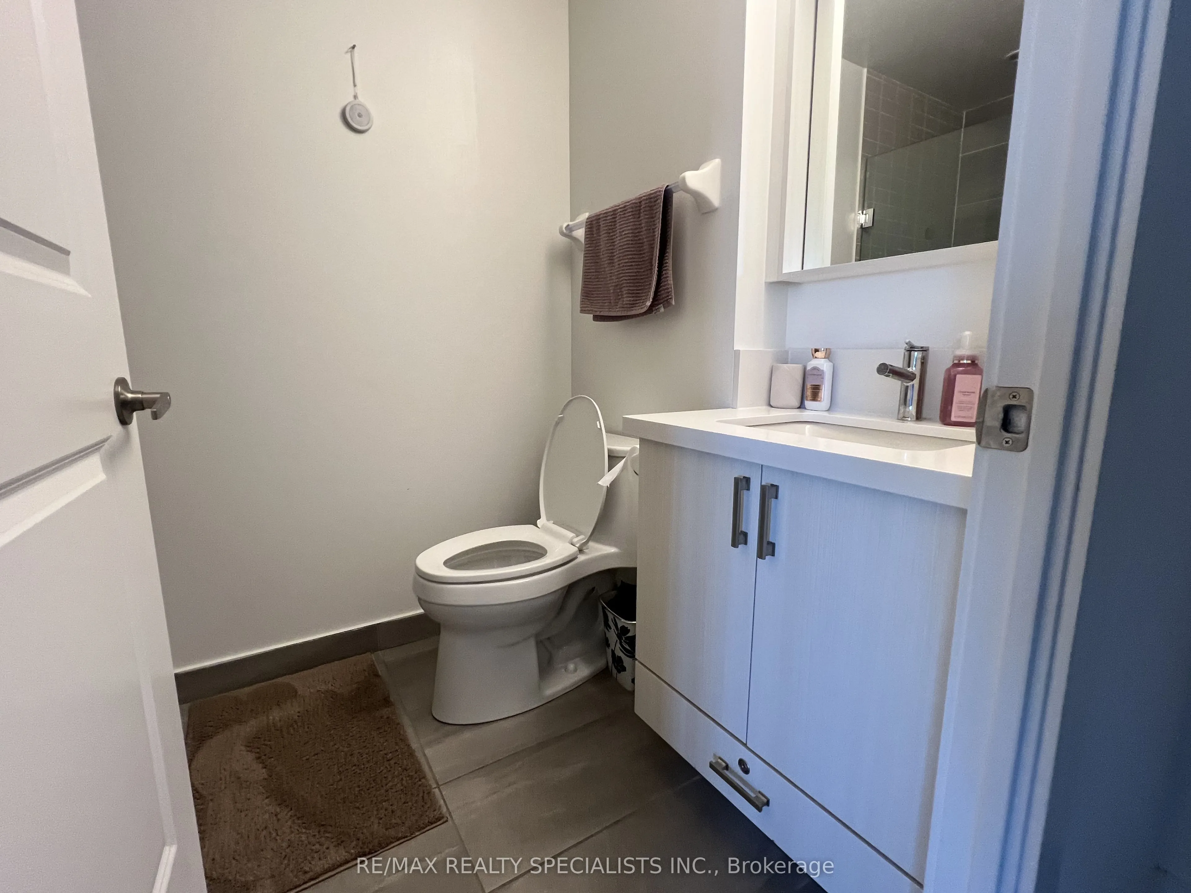 4699 Glen Erin Drive, #709