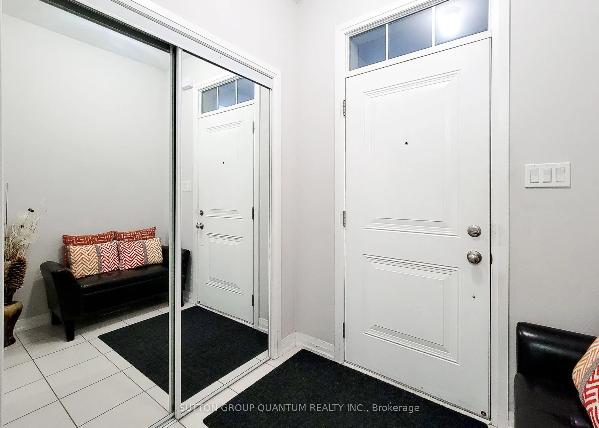 793 Banks Crescent