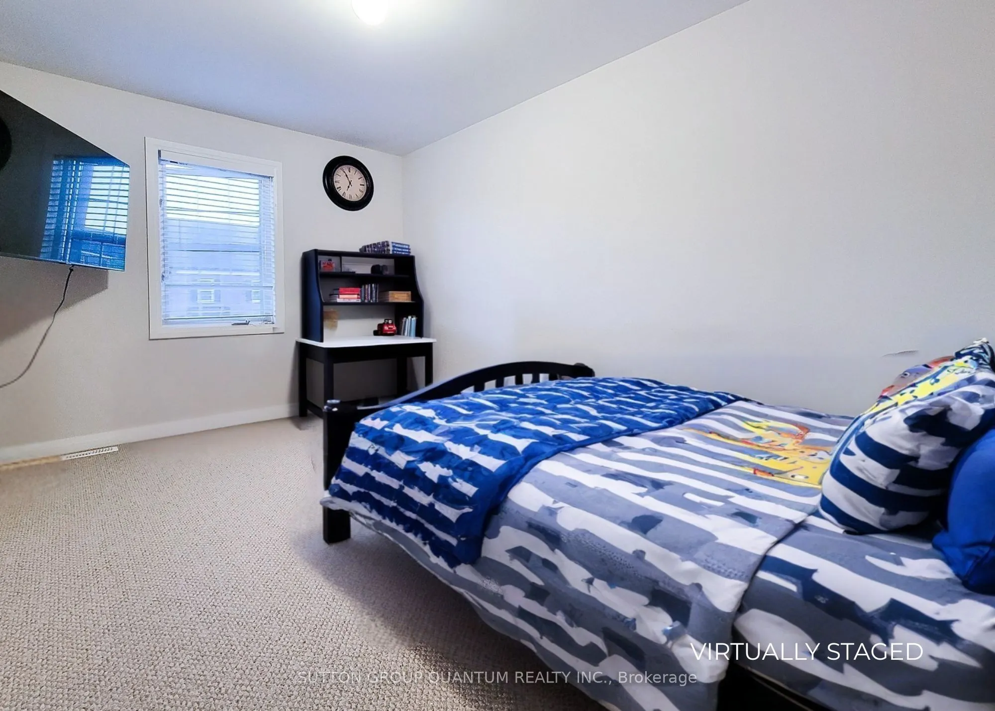 793 Banks Crescent