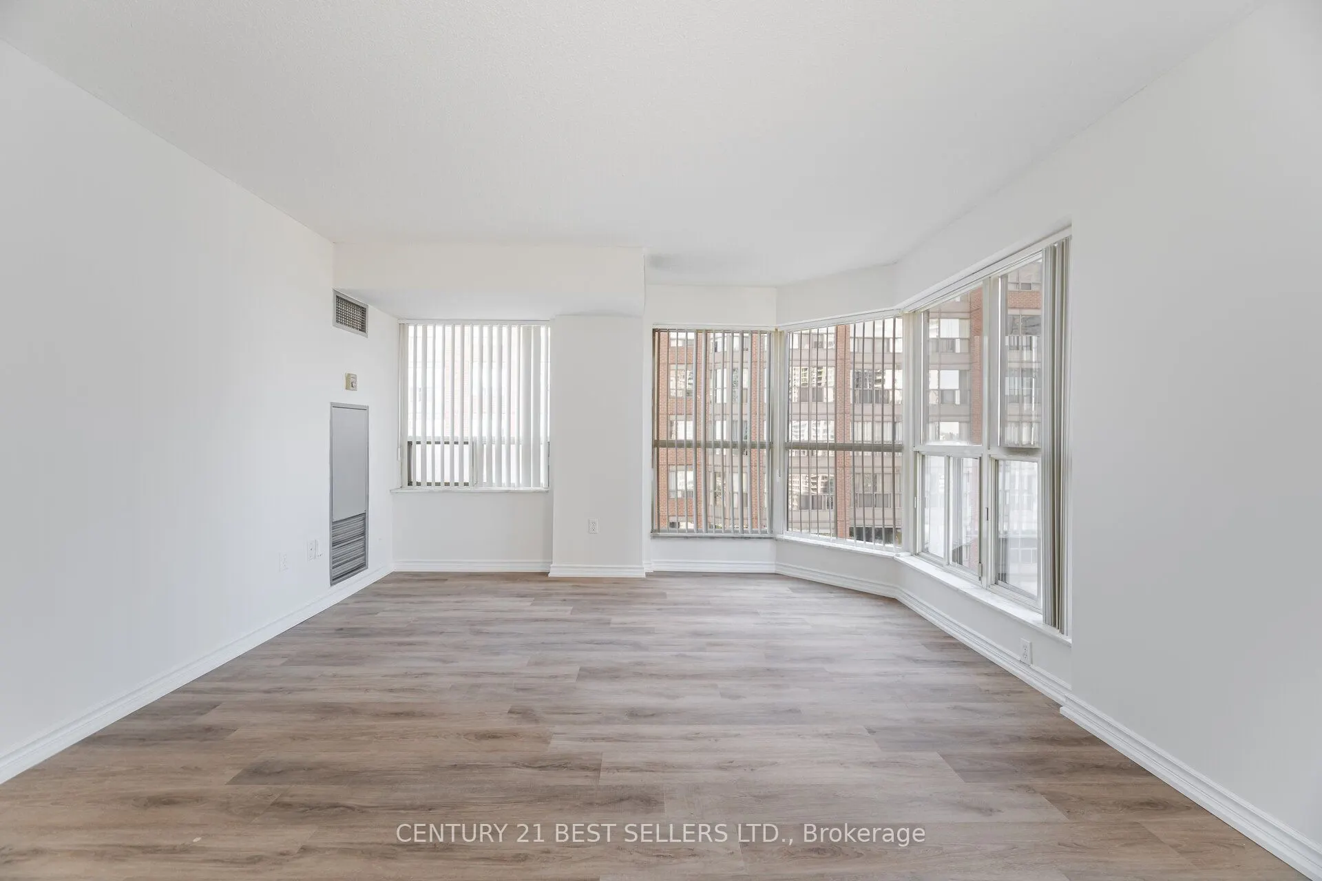 325 Webb Drive, #1704