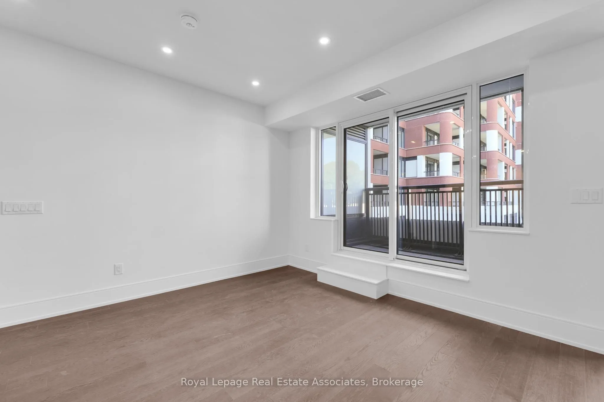 259 The Kingsway, #203