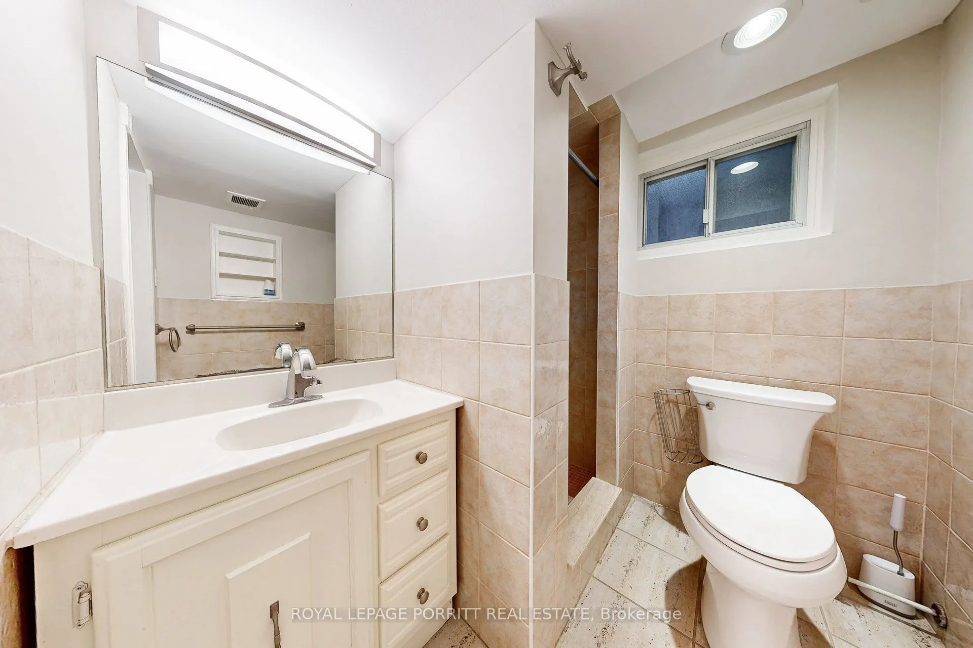 73 Gort Avenue, #B