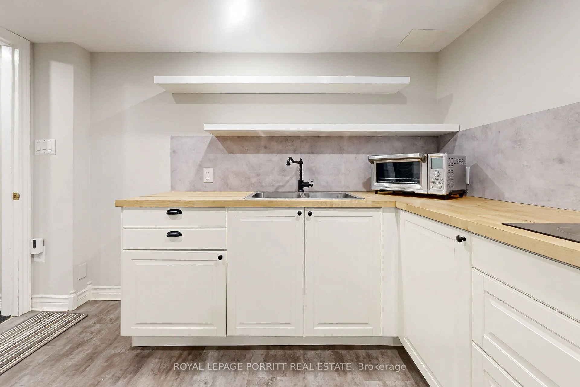 73 Gort Avenue, #B