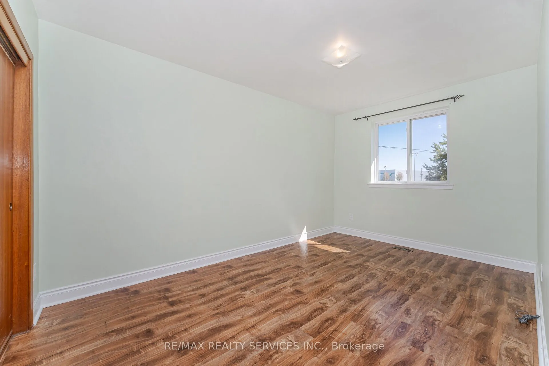 61 Avondale Boulevard
