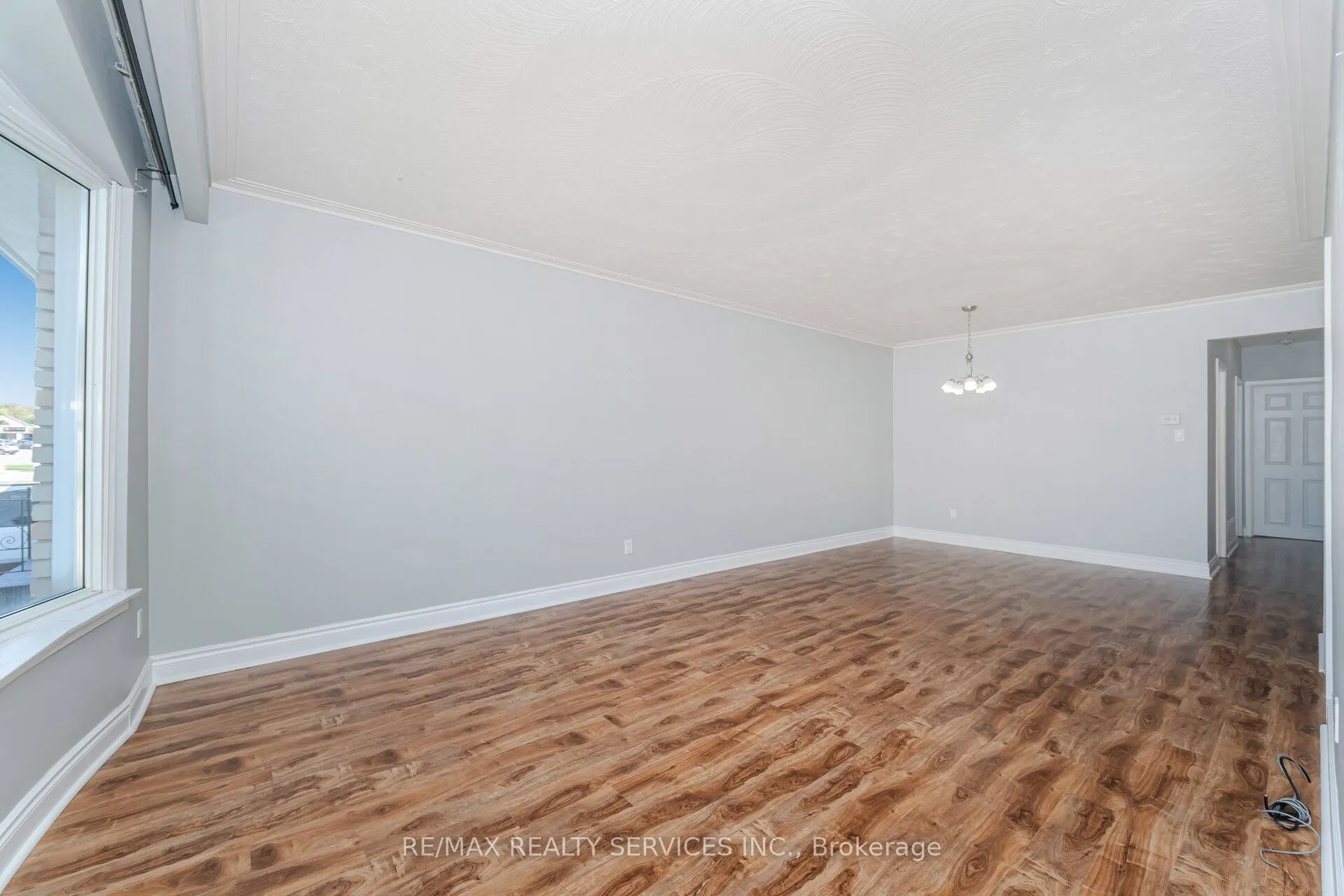 61 Avondale Boulevard