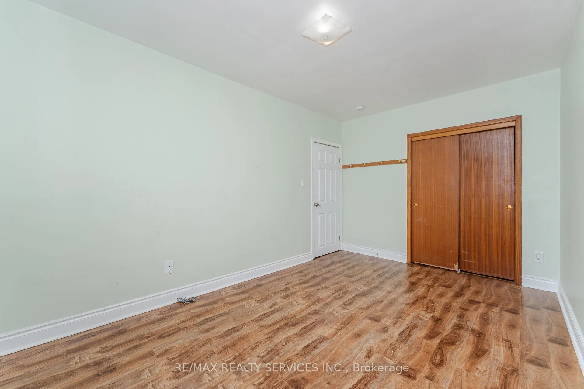 61 Avondale Boulevard
