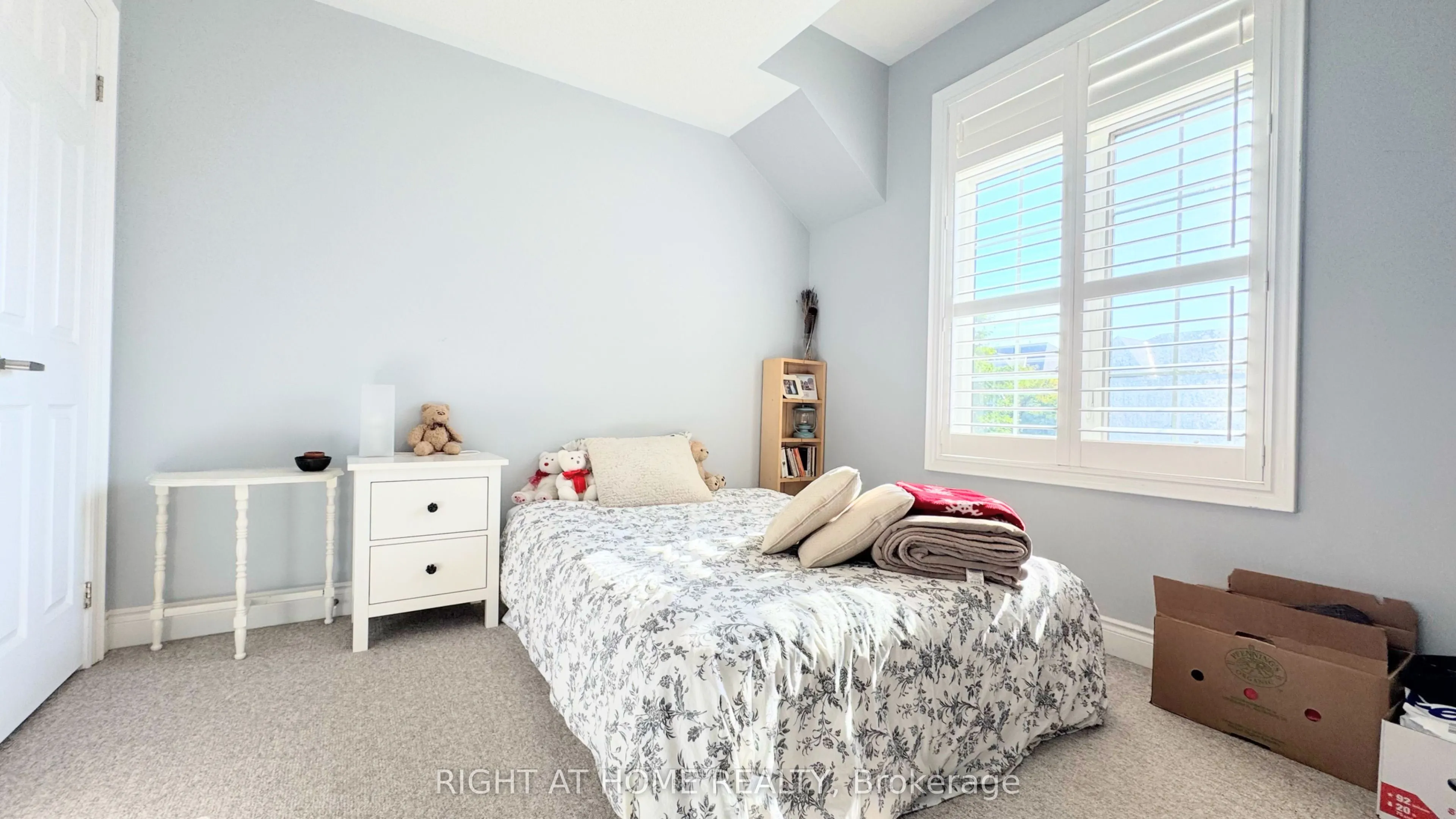 2431 Pine Glen Road