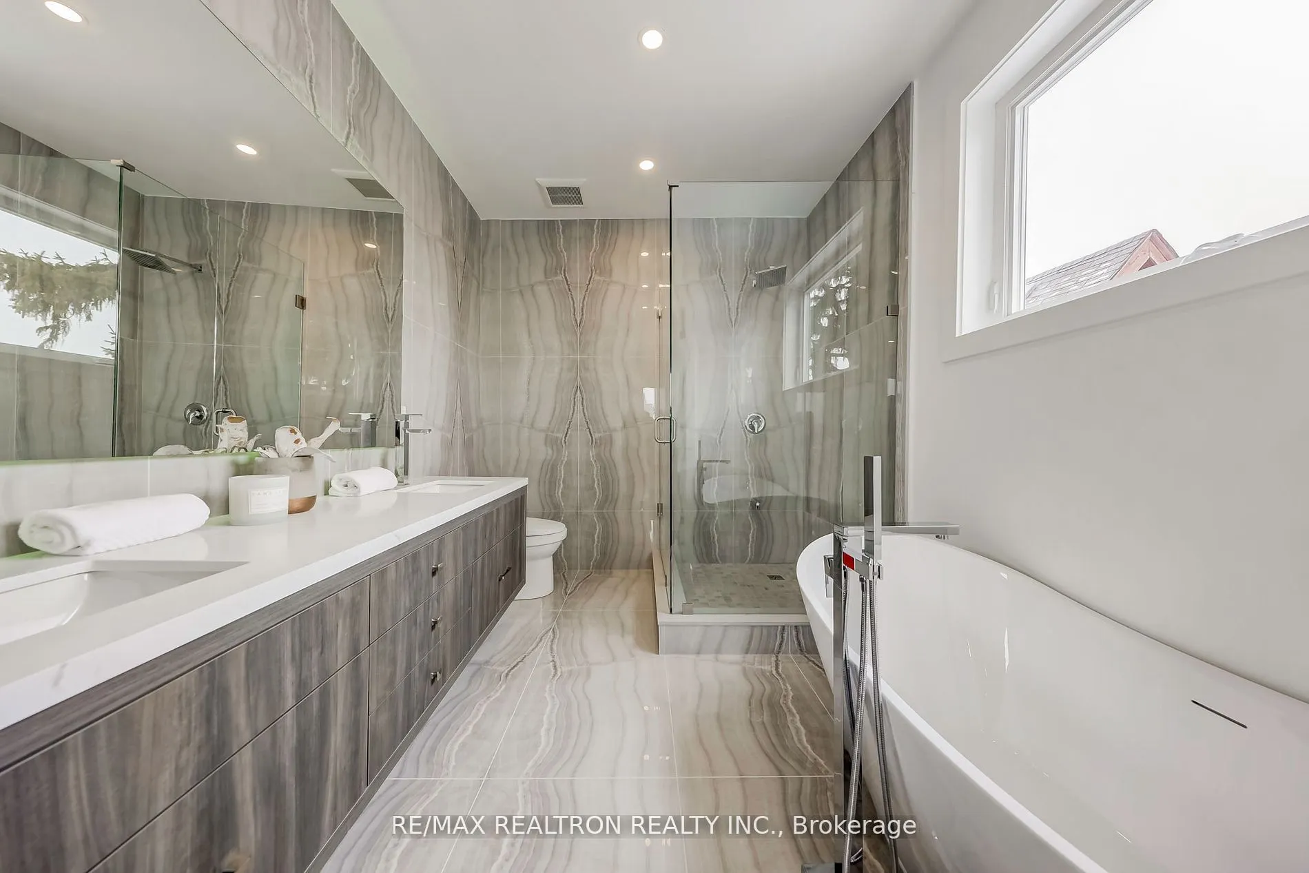 81 Peterborough Avenue