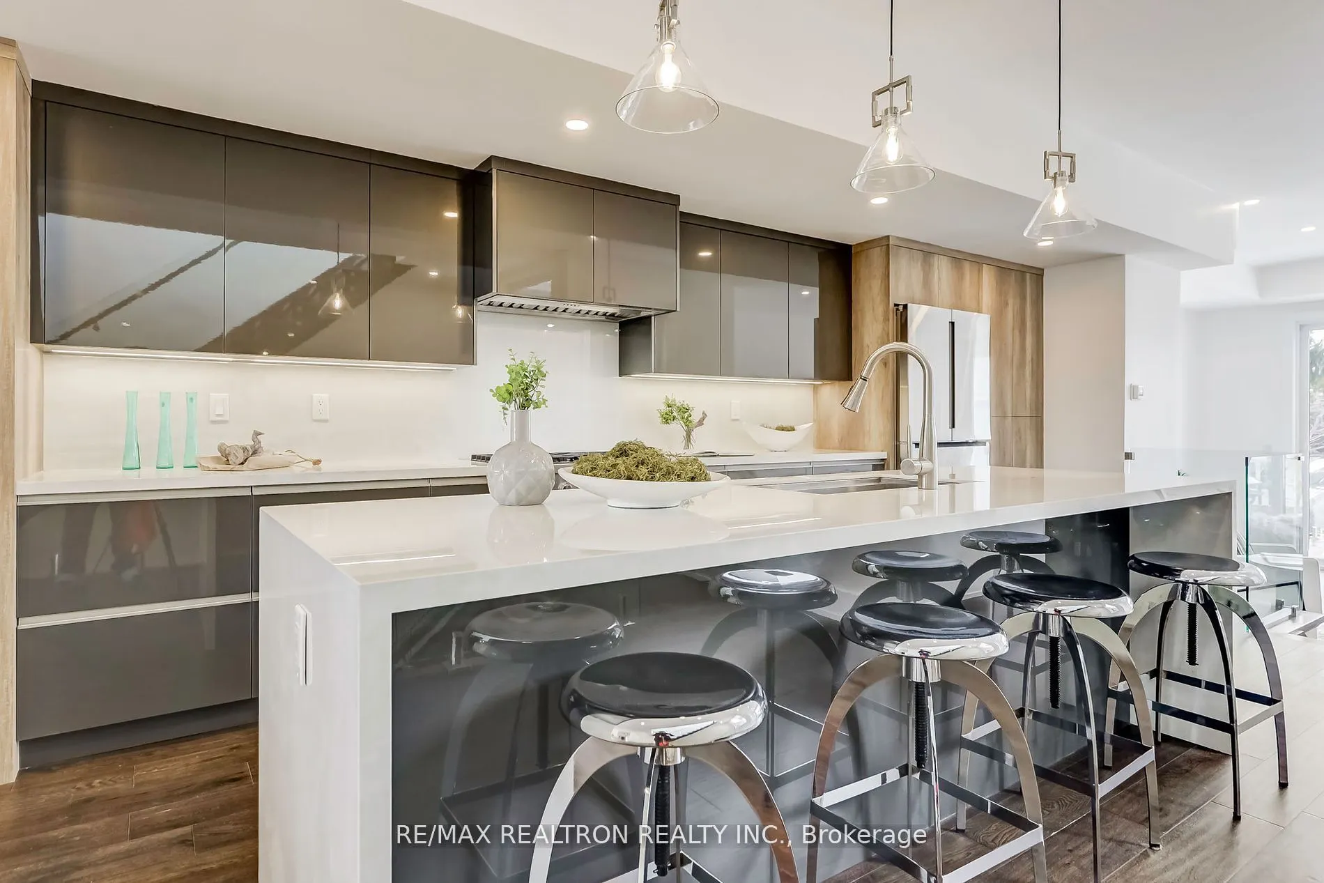 81 Peterborough Avenue