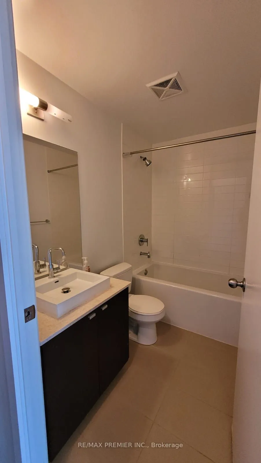 105 The Queensway Avenue, #2906