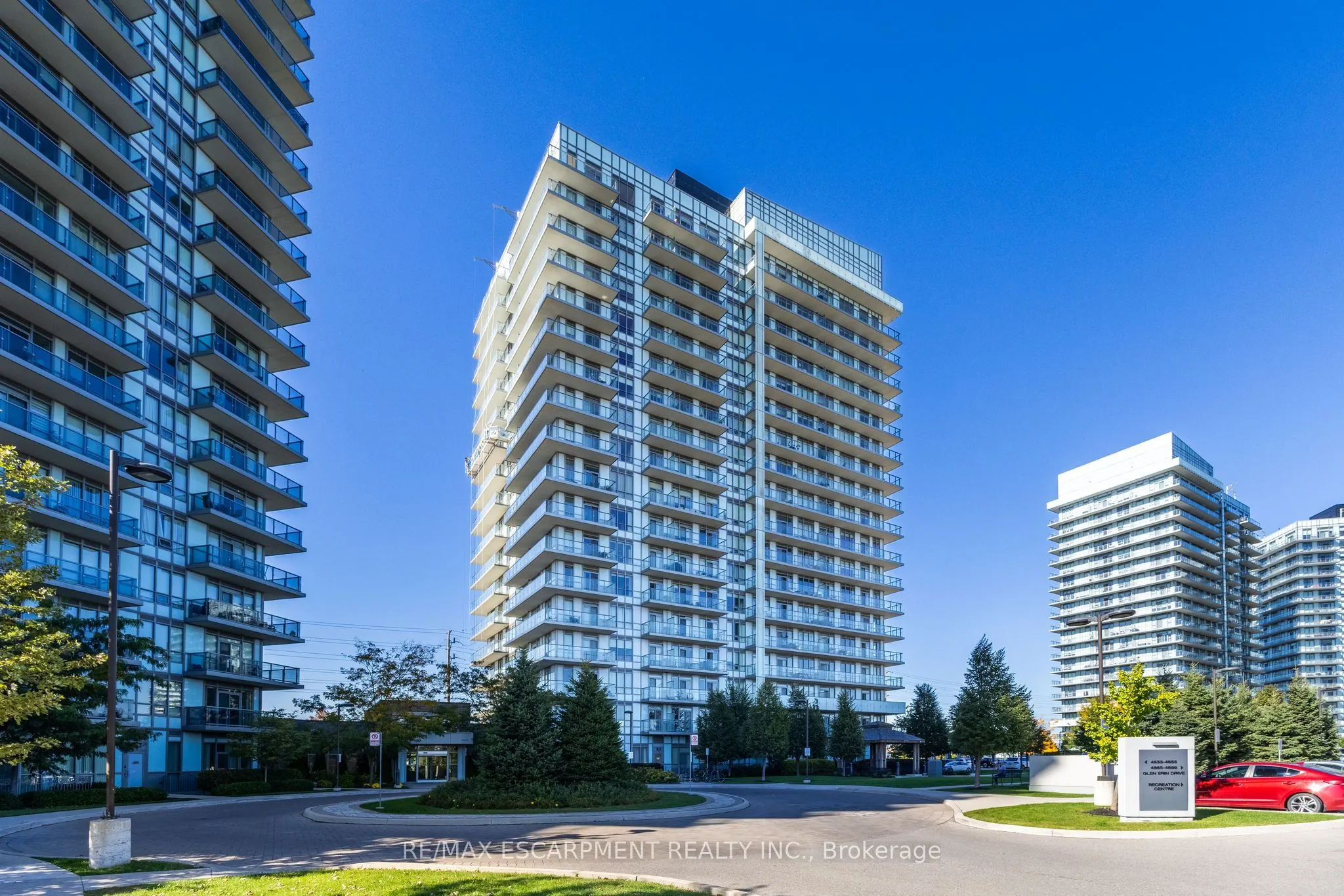 4655 Glen Erin Drive, #1501