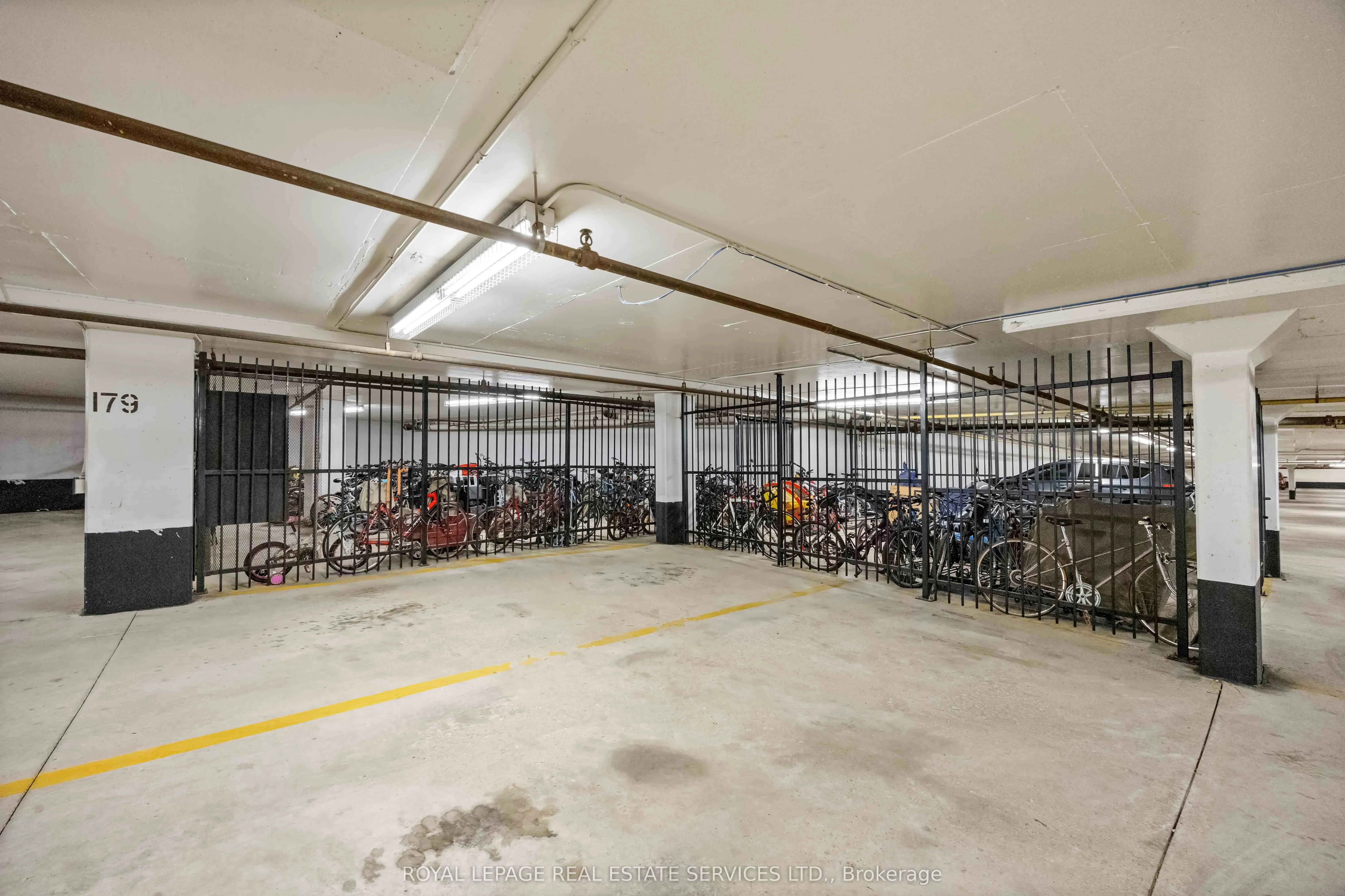 3845 Lakeshore Boulevard W, #1410
