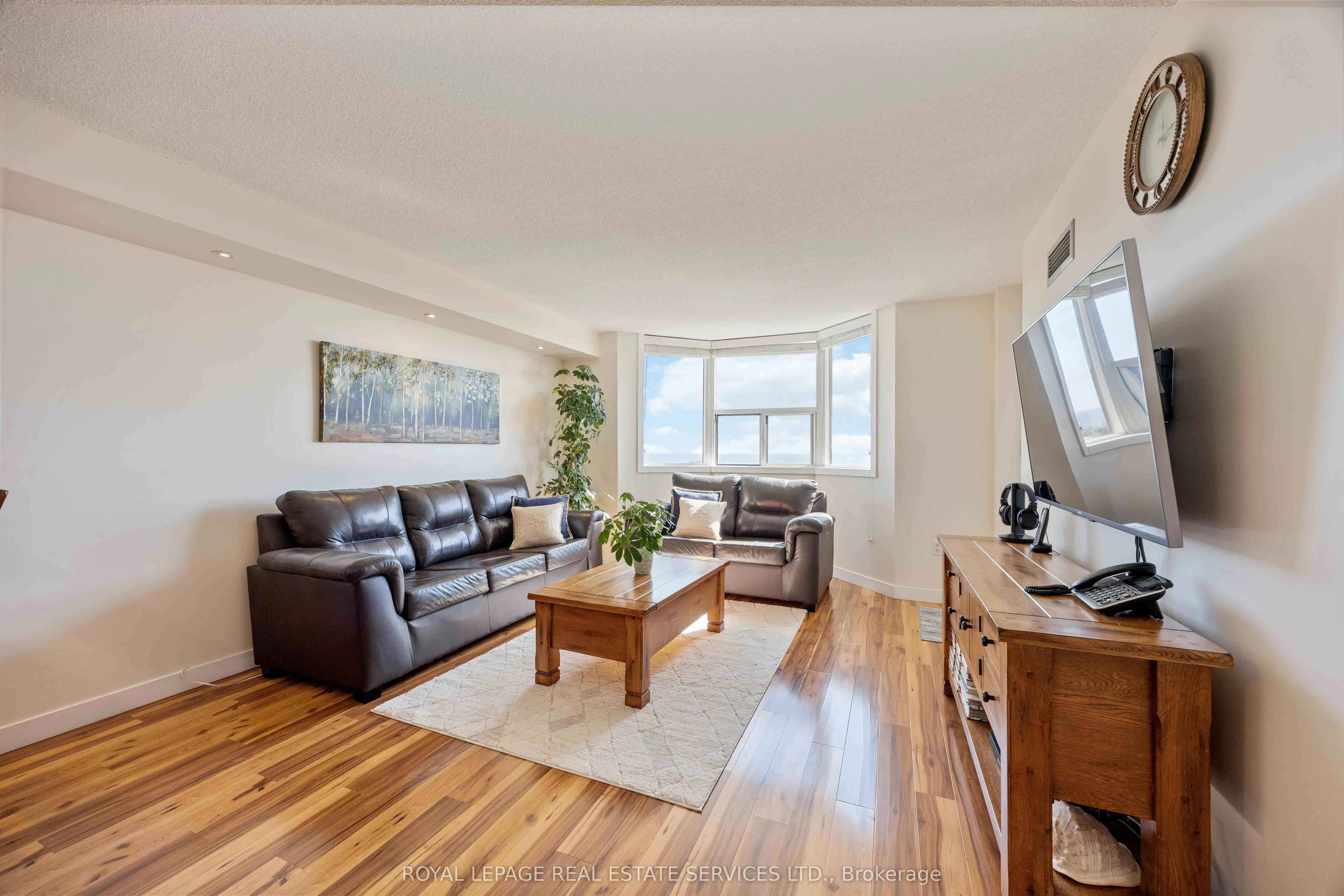 3845 Lakeshore Boulevard W, #1410