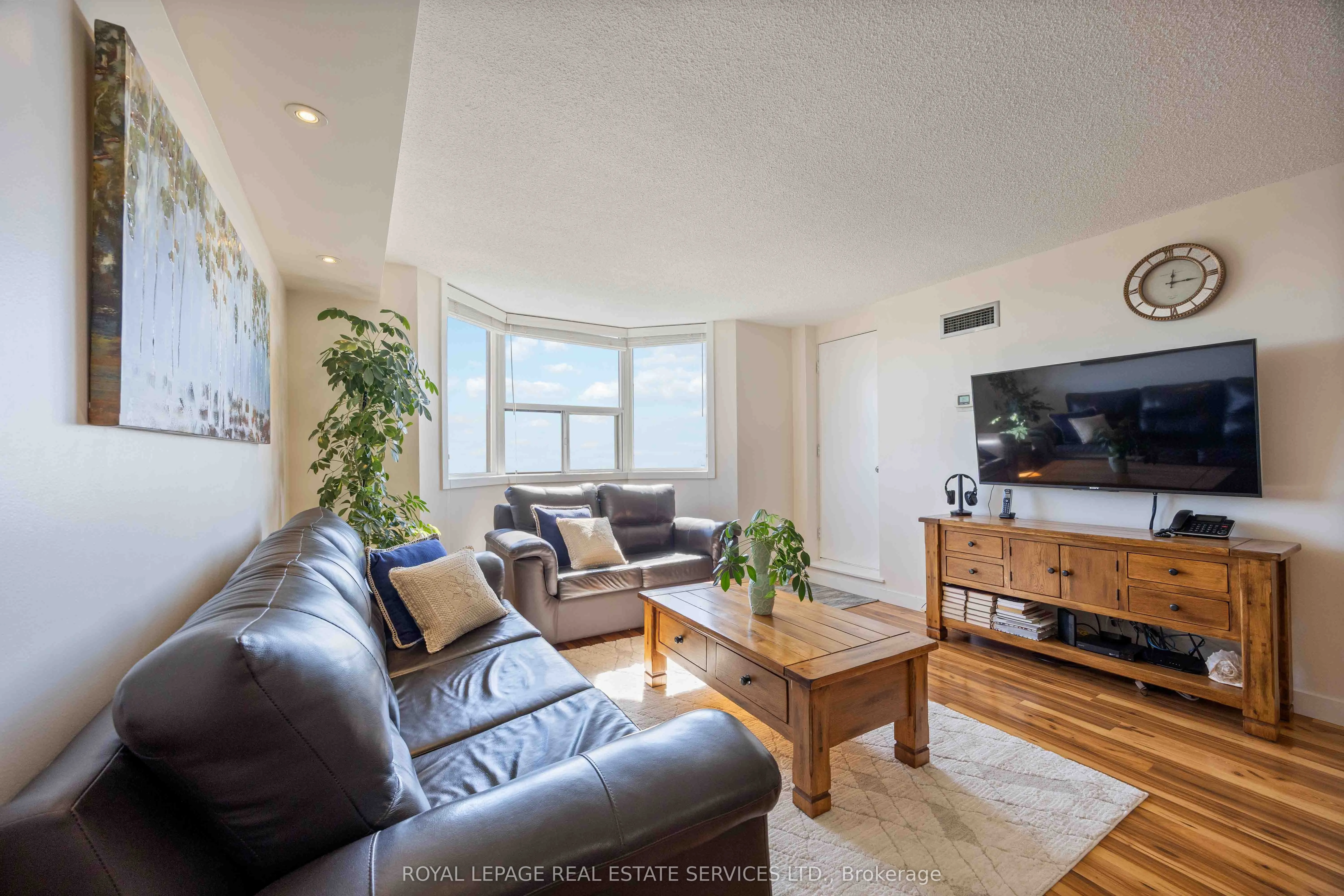 3845 Lakeshore Boulevard W, #1410