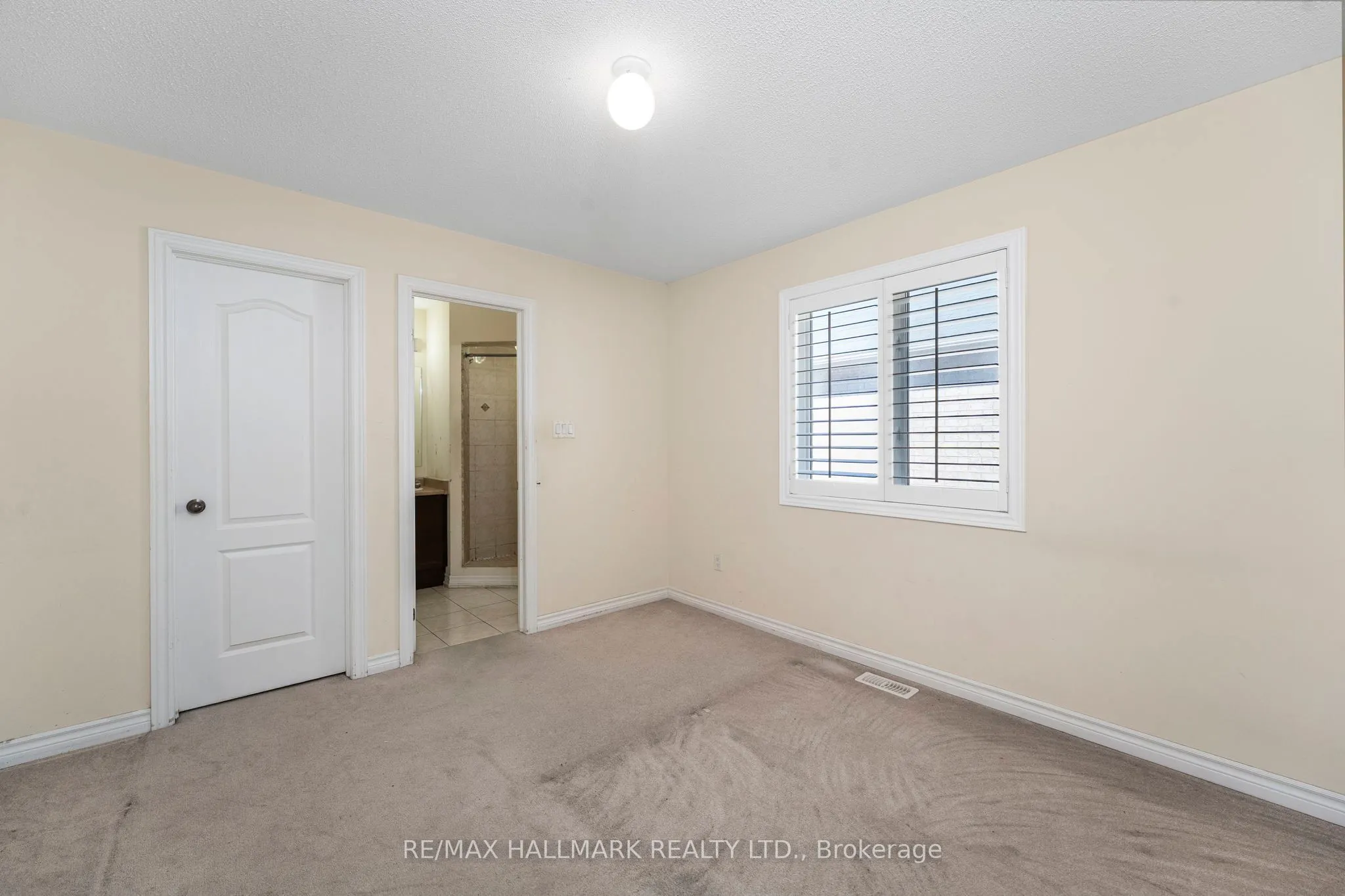 18 Morrow Bay Drive
