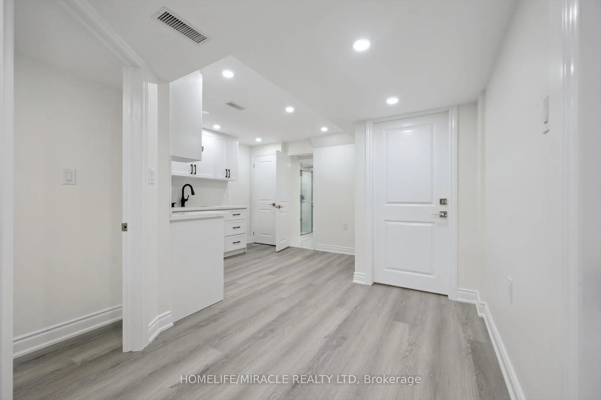 7562 Black Walnut Trail