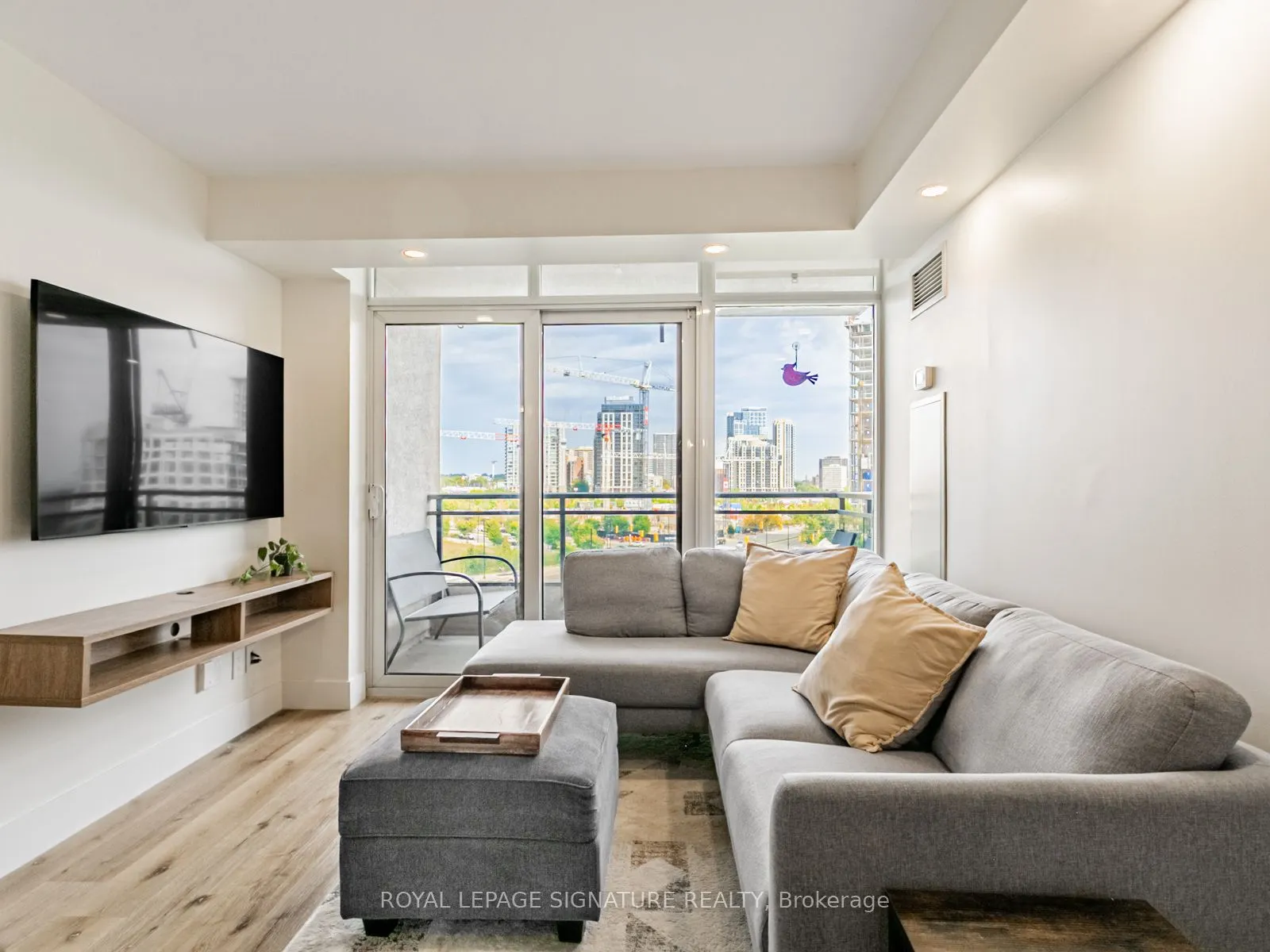 5229 Dundas Street, #507