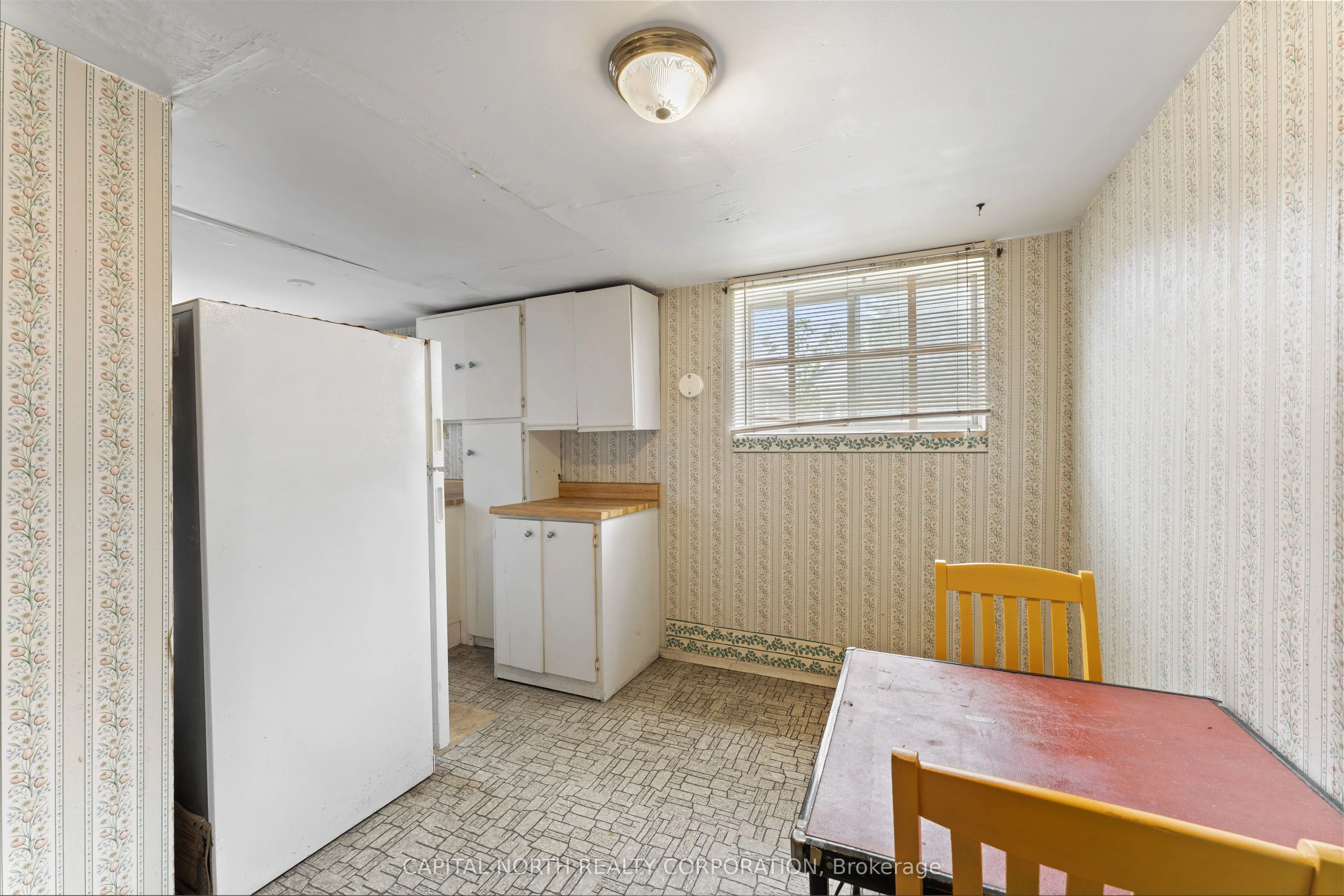 100 Livingstone Avenue