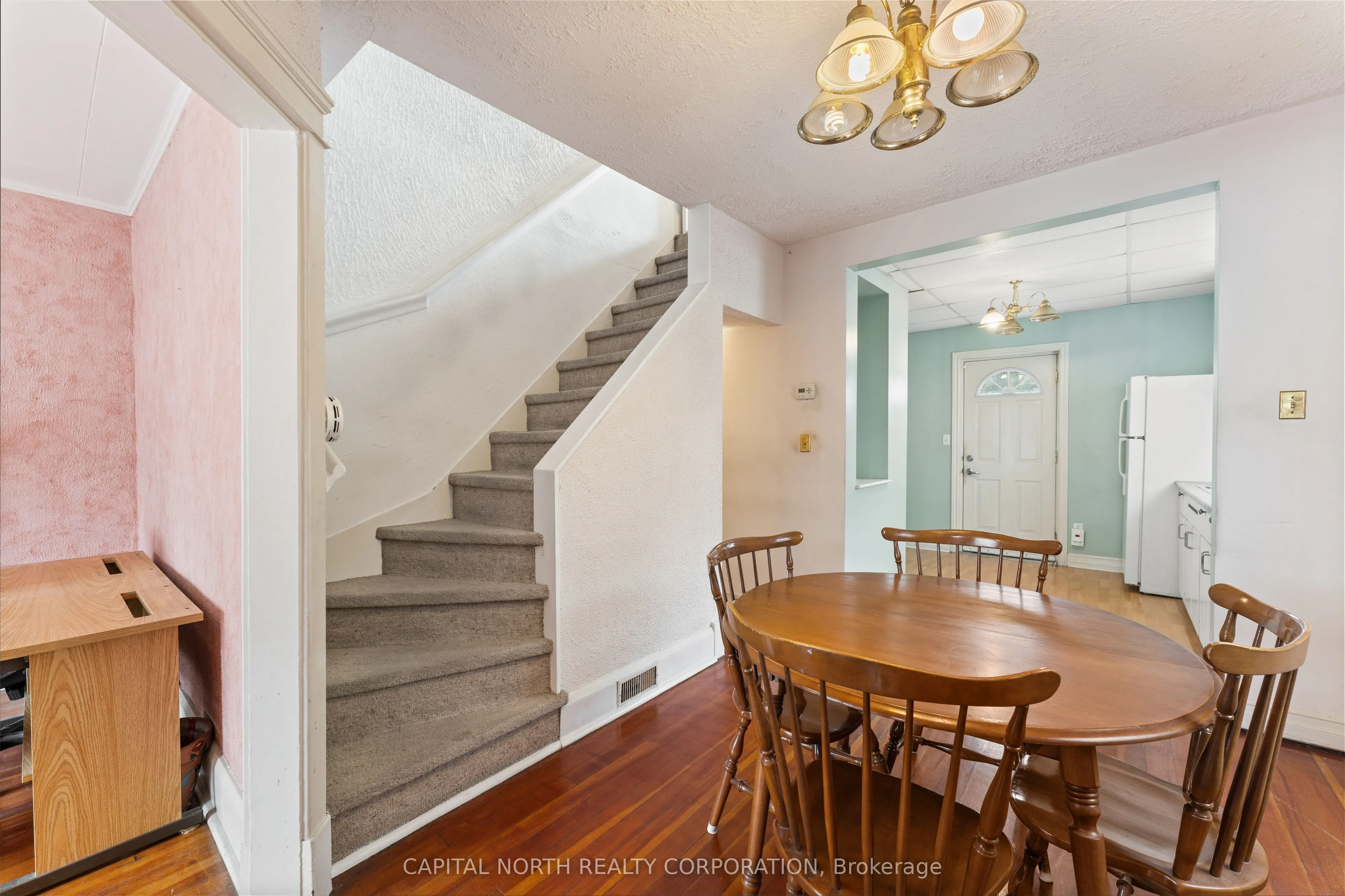 100 Livingstone Avenue