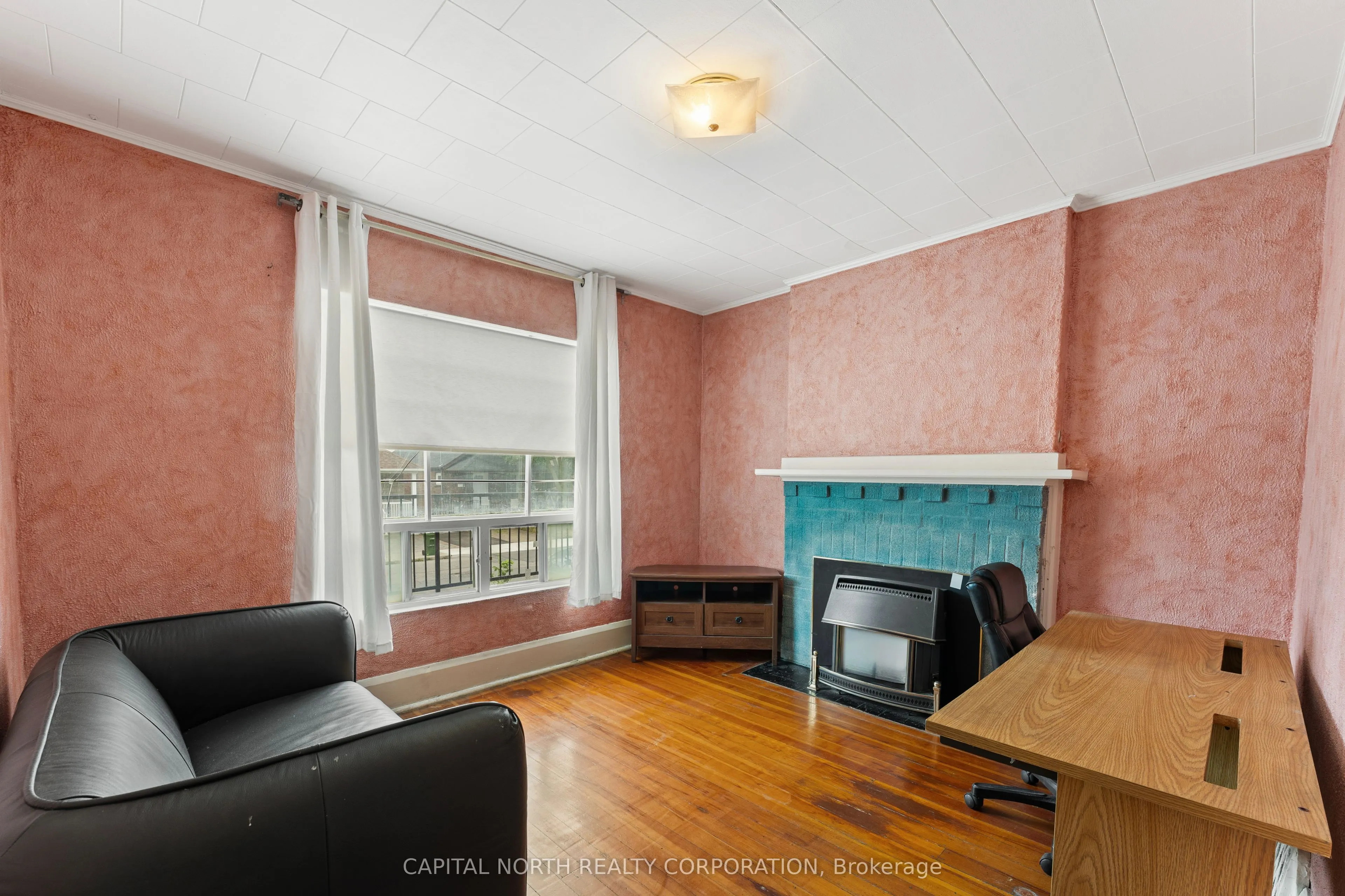 100 Livingstone Avenue