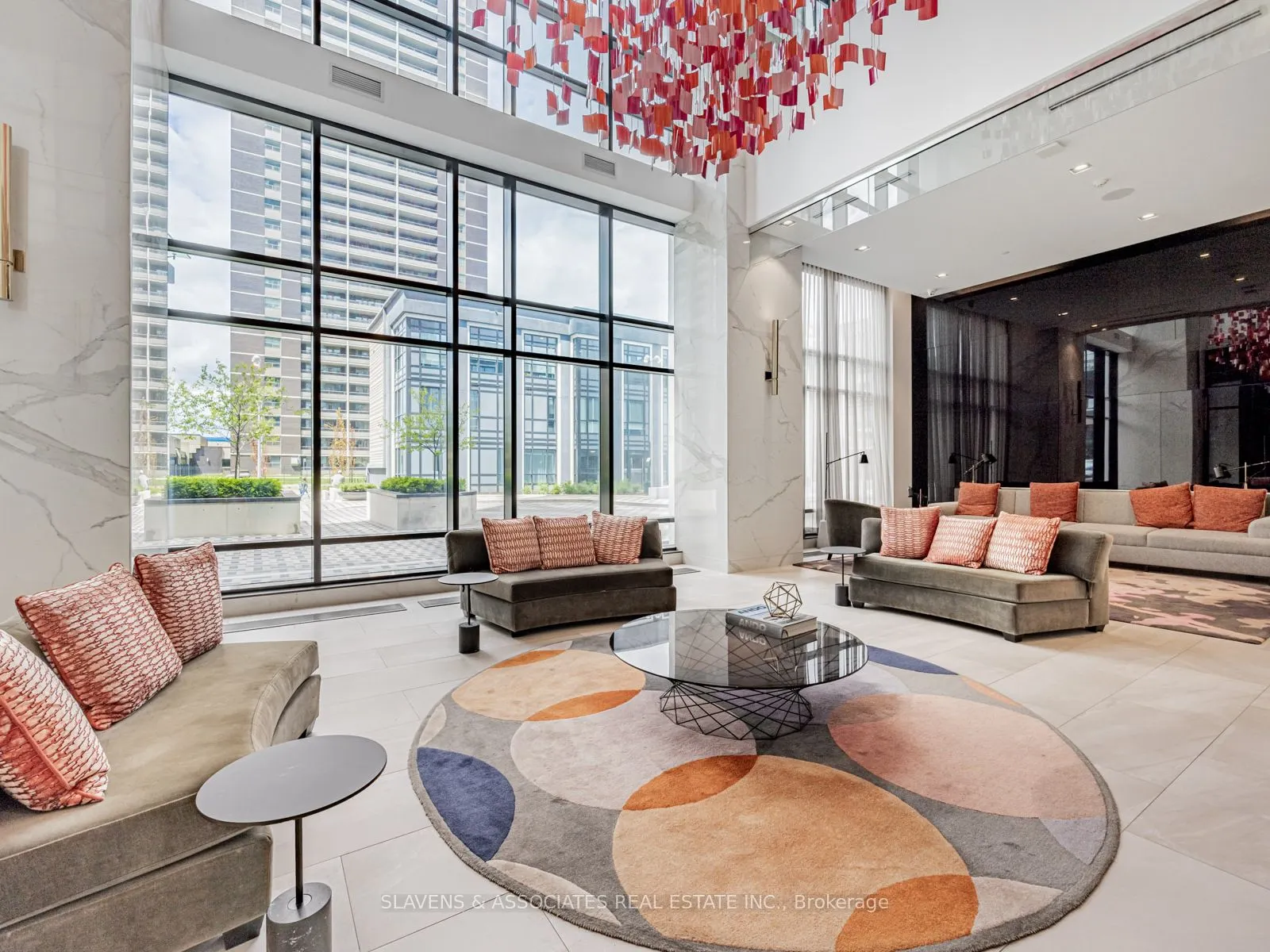 5 Mabelle Avenue, #2633