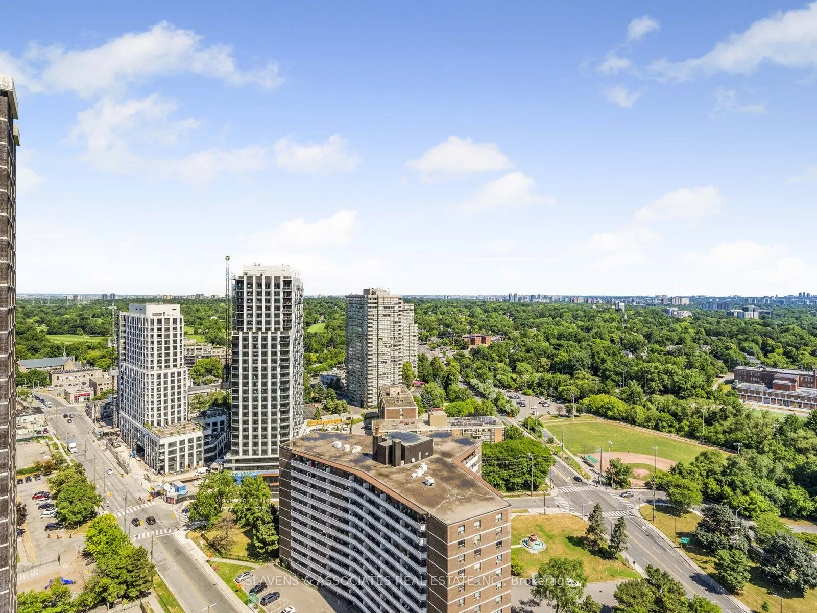 5 Mabelle Avenue, #2633