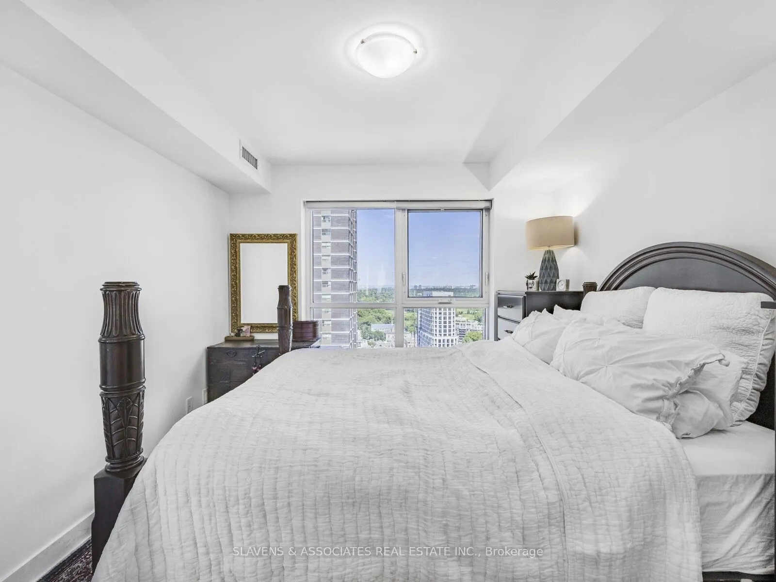 5 Mabelle Avenue, #2633