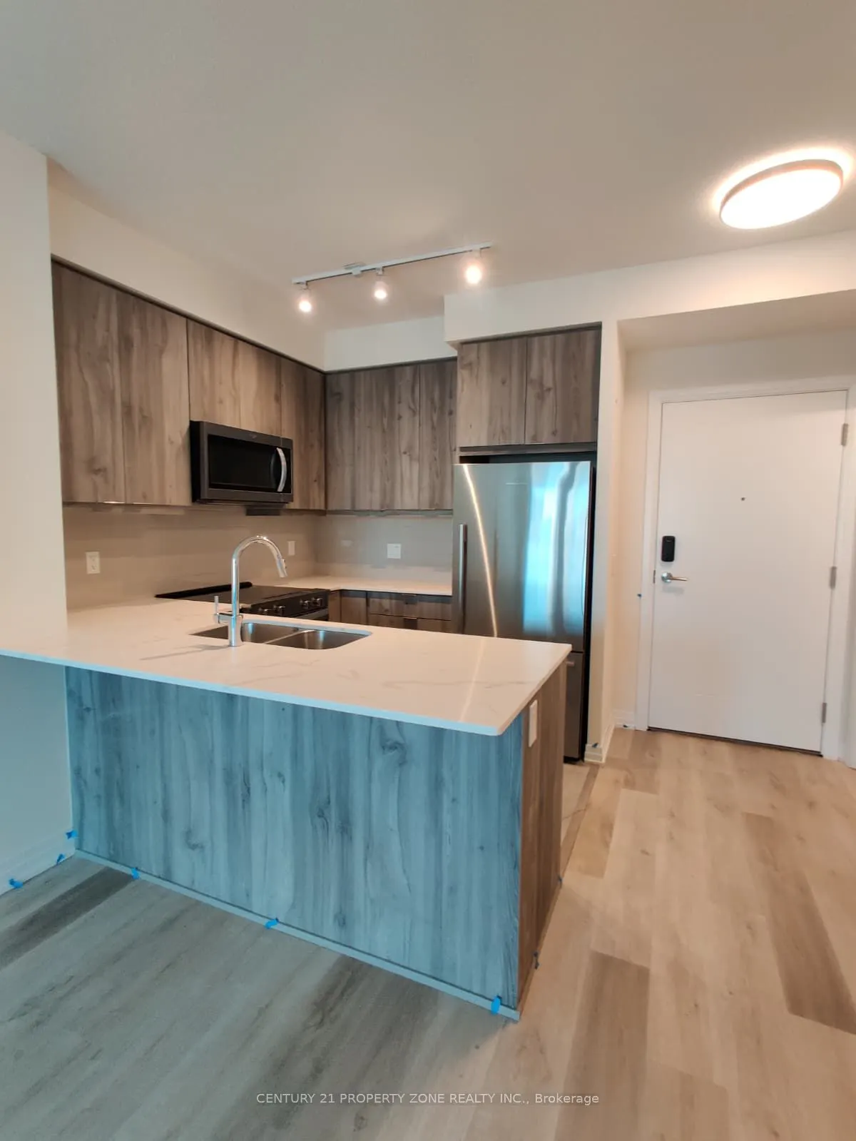15 Watergarden Drive, #322