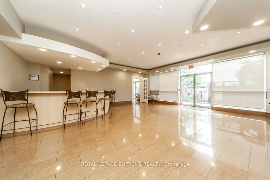 1600 Keele Street, #202