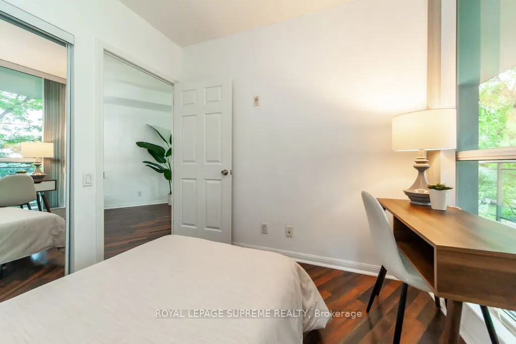 1600 Keele Street, #202
