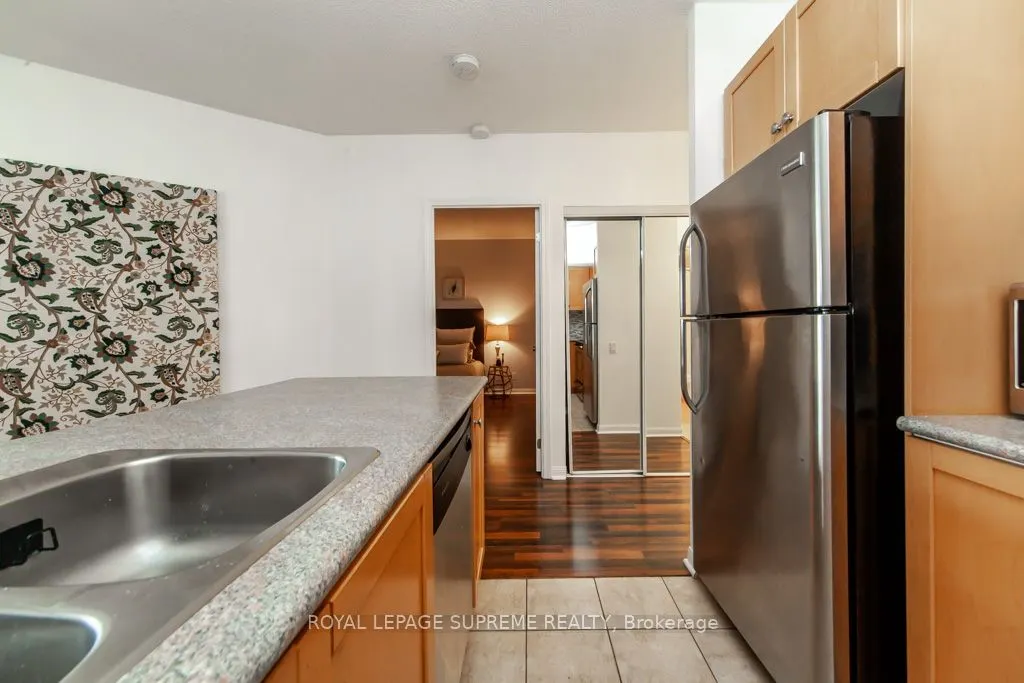 1600 Keele Street, #202