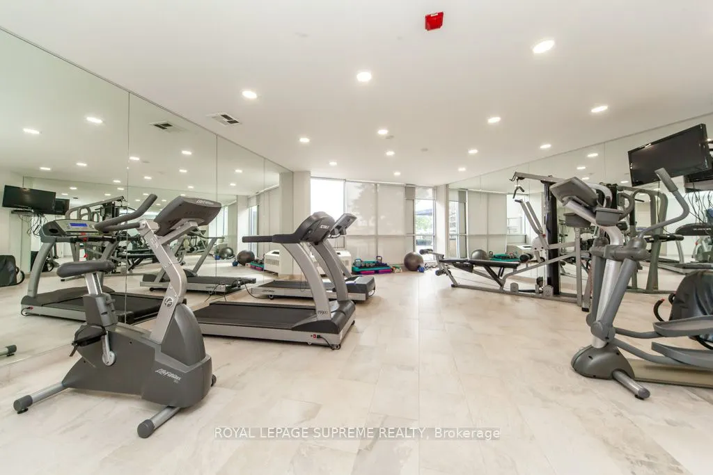 1600 Keele Street, #202